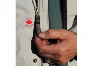 Tirettes en plastique pour fermeture éclair