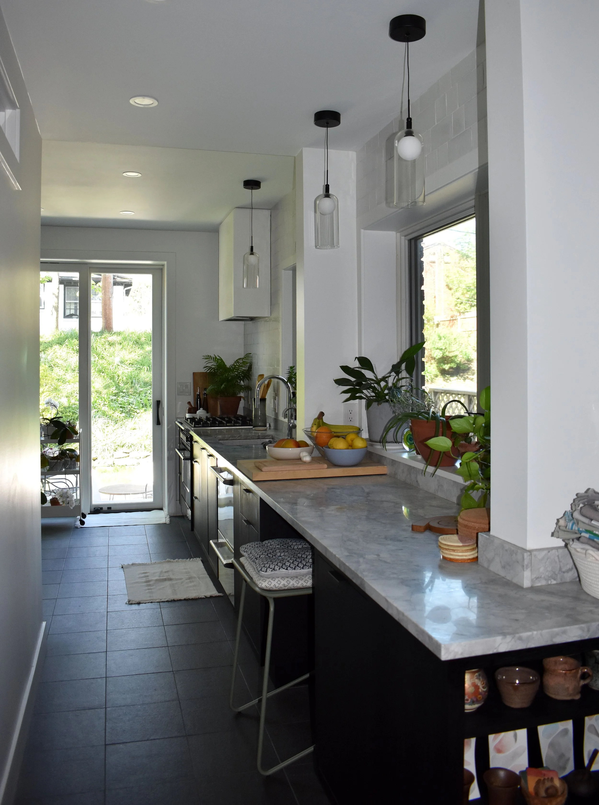 view towards back door.jpg