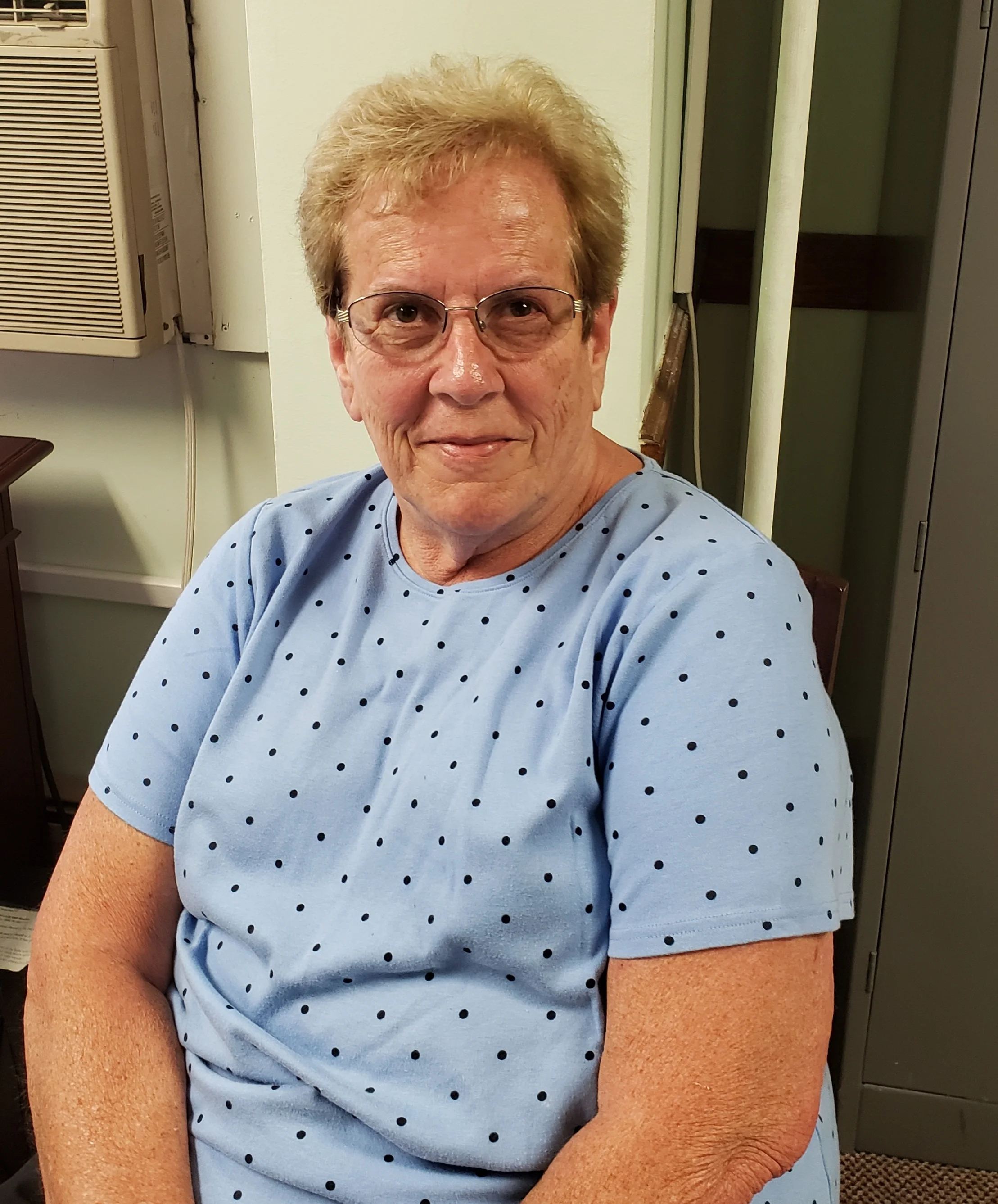 Cheryl Farrington, Housekeeping