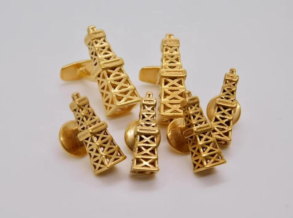 Oil Derrick Gold.JPG