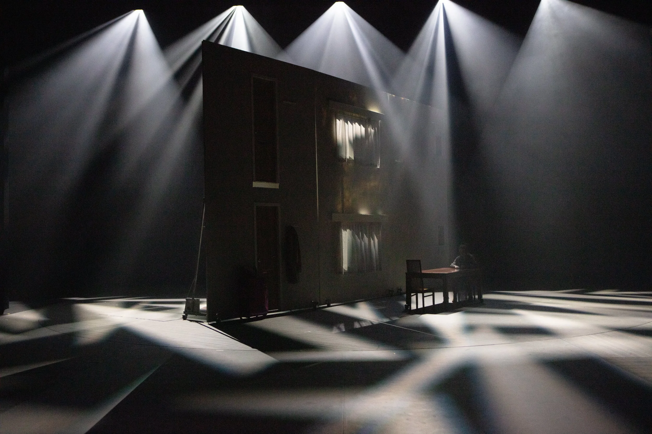 Oulun teatteri_Perillä_52A1061_(1).jpg