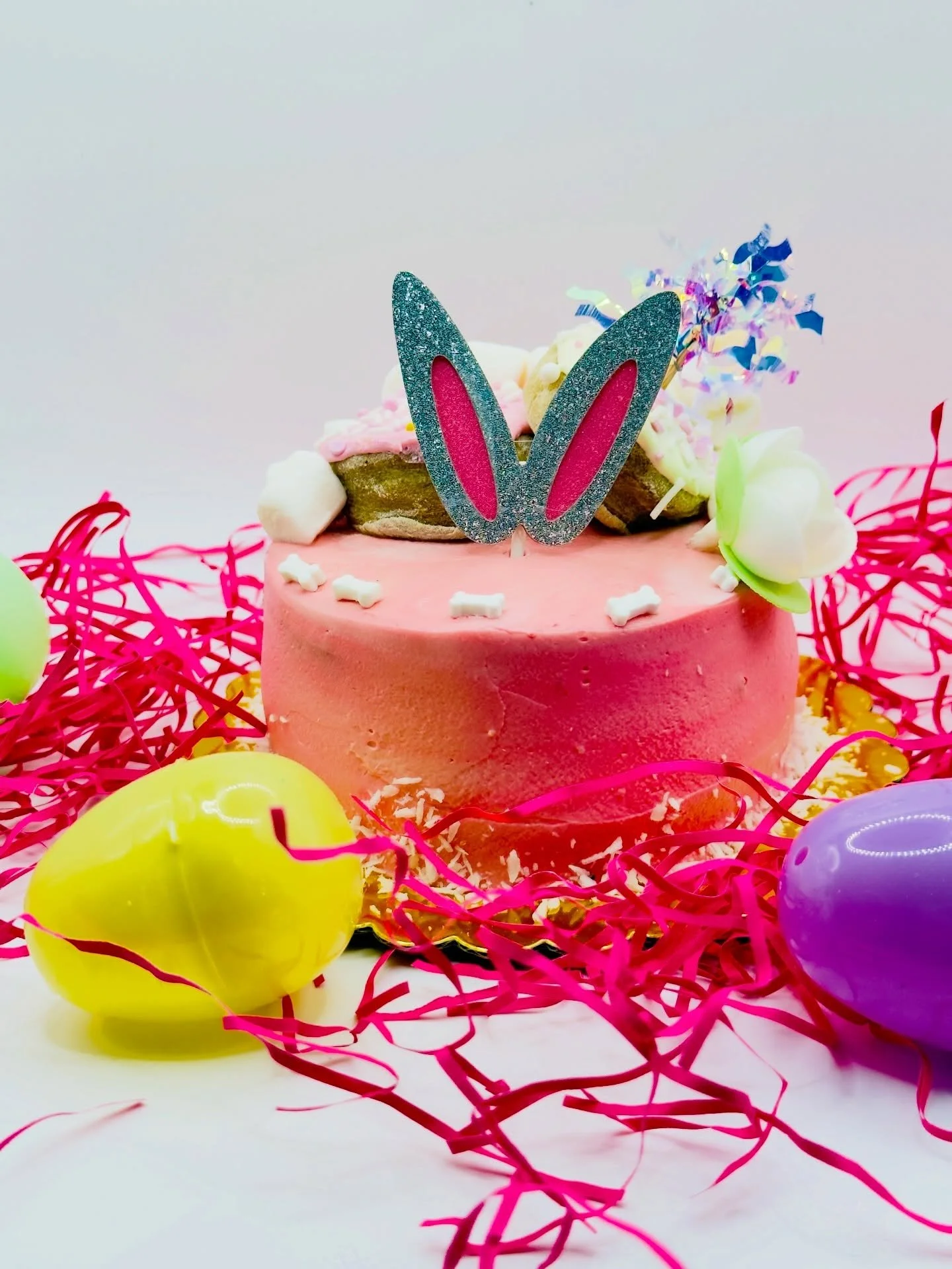 Still thinking about all the Easter pups 🐣🐾
From custom orders to cookie-filled eggs &mdash; it was a blast! Hope everyone had a relaxing day. 

Thank you for supporting and stopping by my little South End bakery! 

#shopsmallboston #dogeatcake #pe
