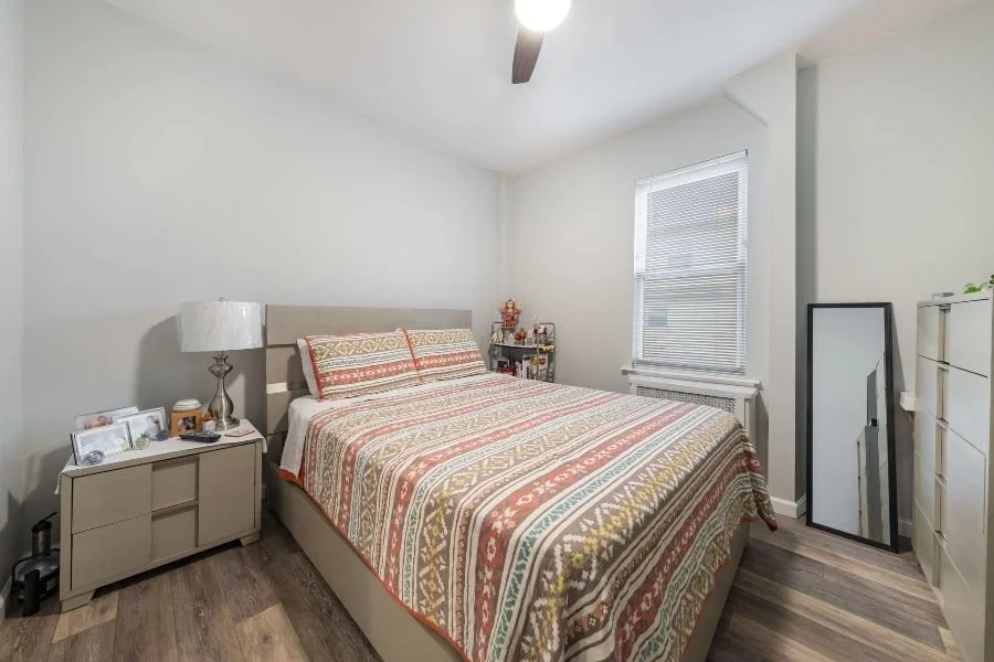 22-web-or-mls-22_Bedroom 2.jpg