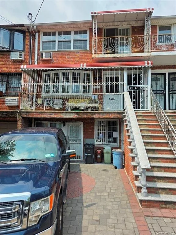 9505 Schenck St, Brooklyn NY 11236 -7 bed, 5 bath-$1,325,000