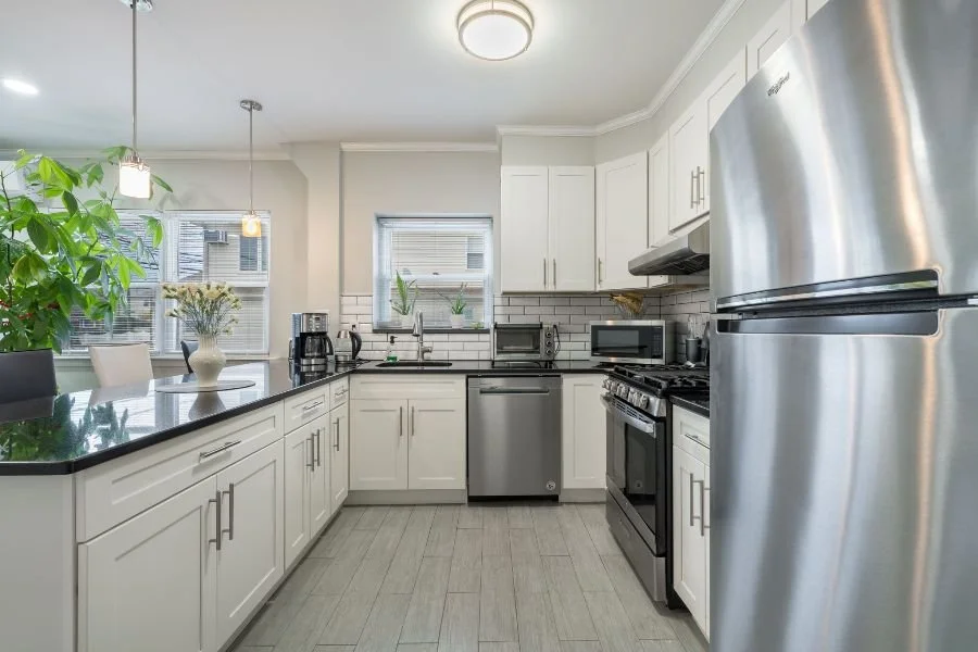 12-web-or-mls-12_Kitchen.jpg