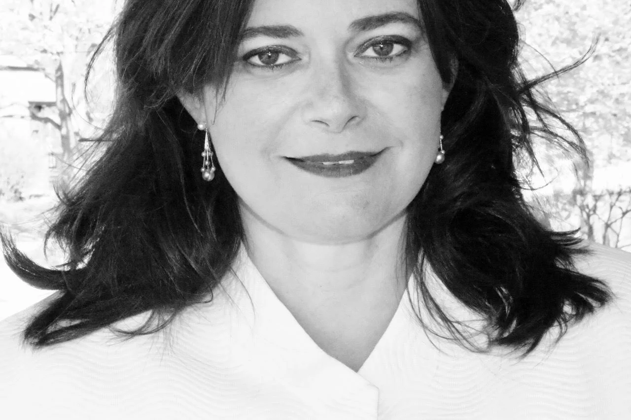 VictoriaHolland.JPG
