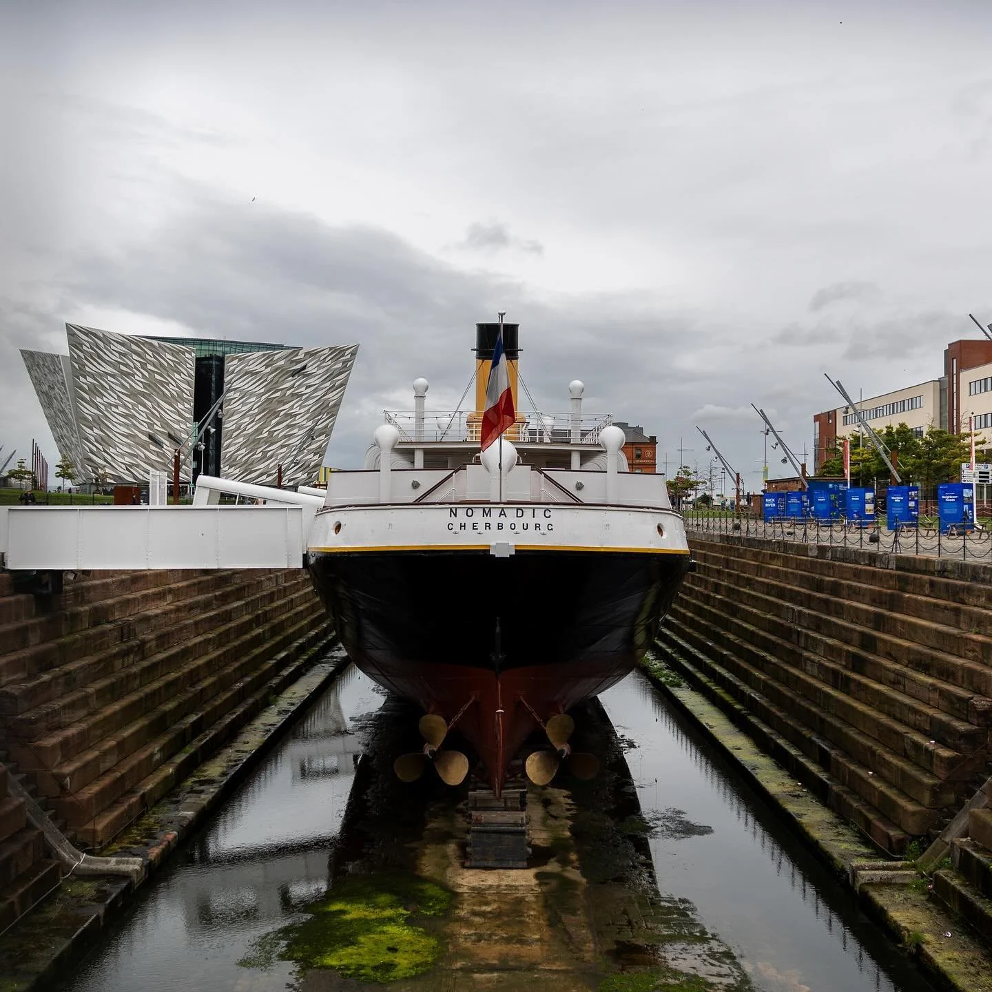 Northern Ireland pt 1
Belfast

Titanic and the peace wall

First proper holiday since the pandemic

#northernireland #belfast #titanic #nomadic #peacewallbelfast #canon #mirrorless #r6 #photography #holiday