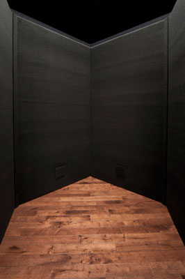 5-carat-esquire-vocal-booth-door-interior.jpg