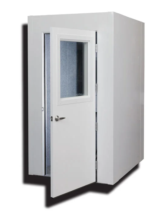 isoBooth-White copy.jpeg