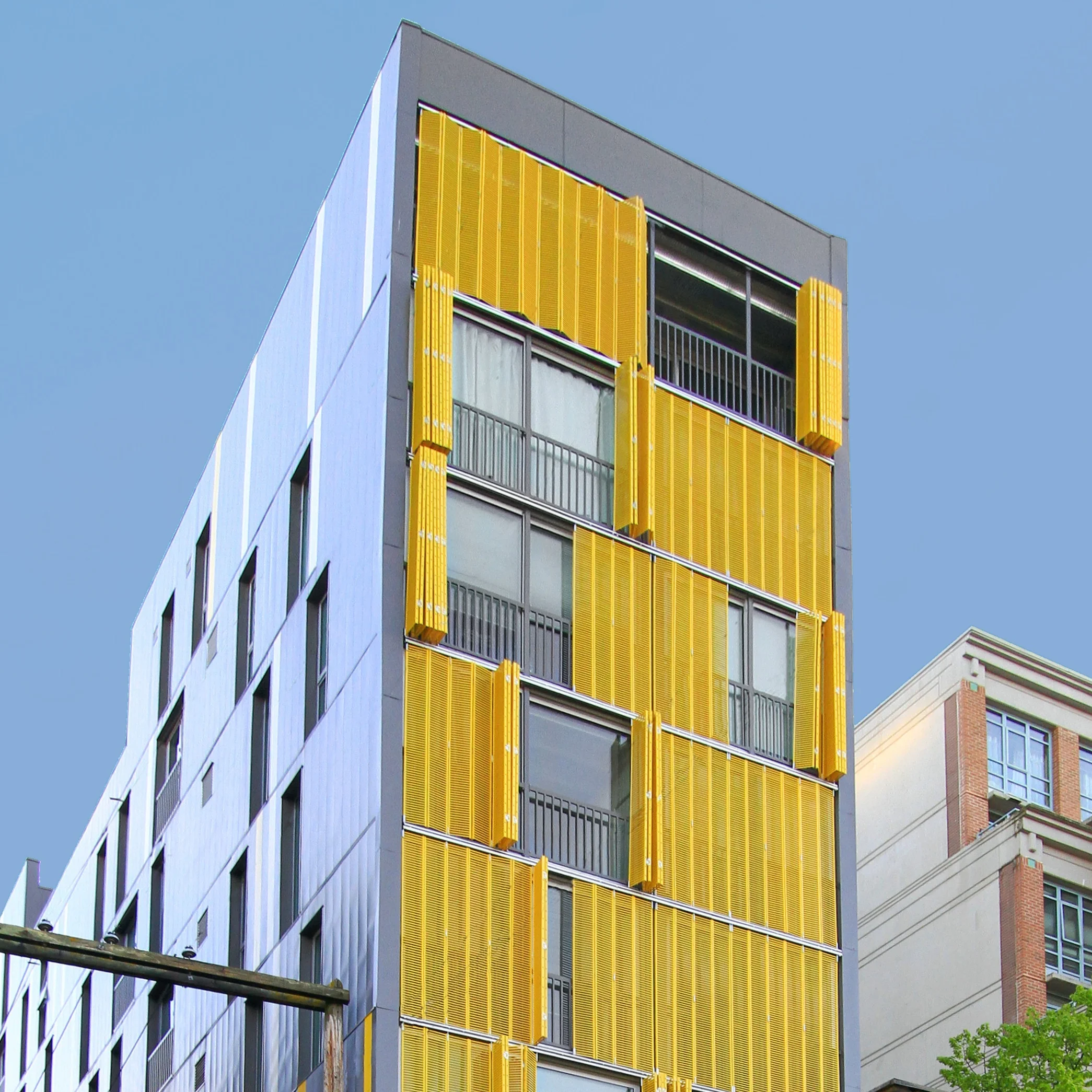 219 East Georgia