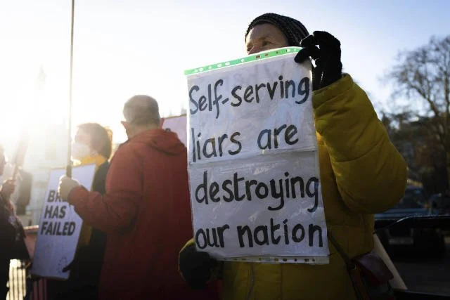 In Government We Don't Trust