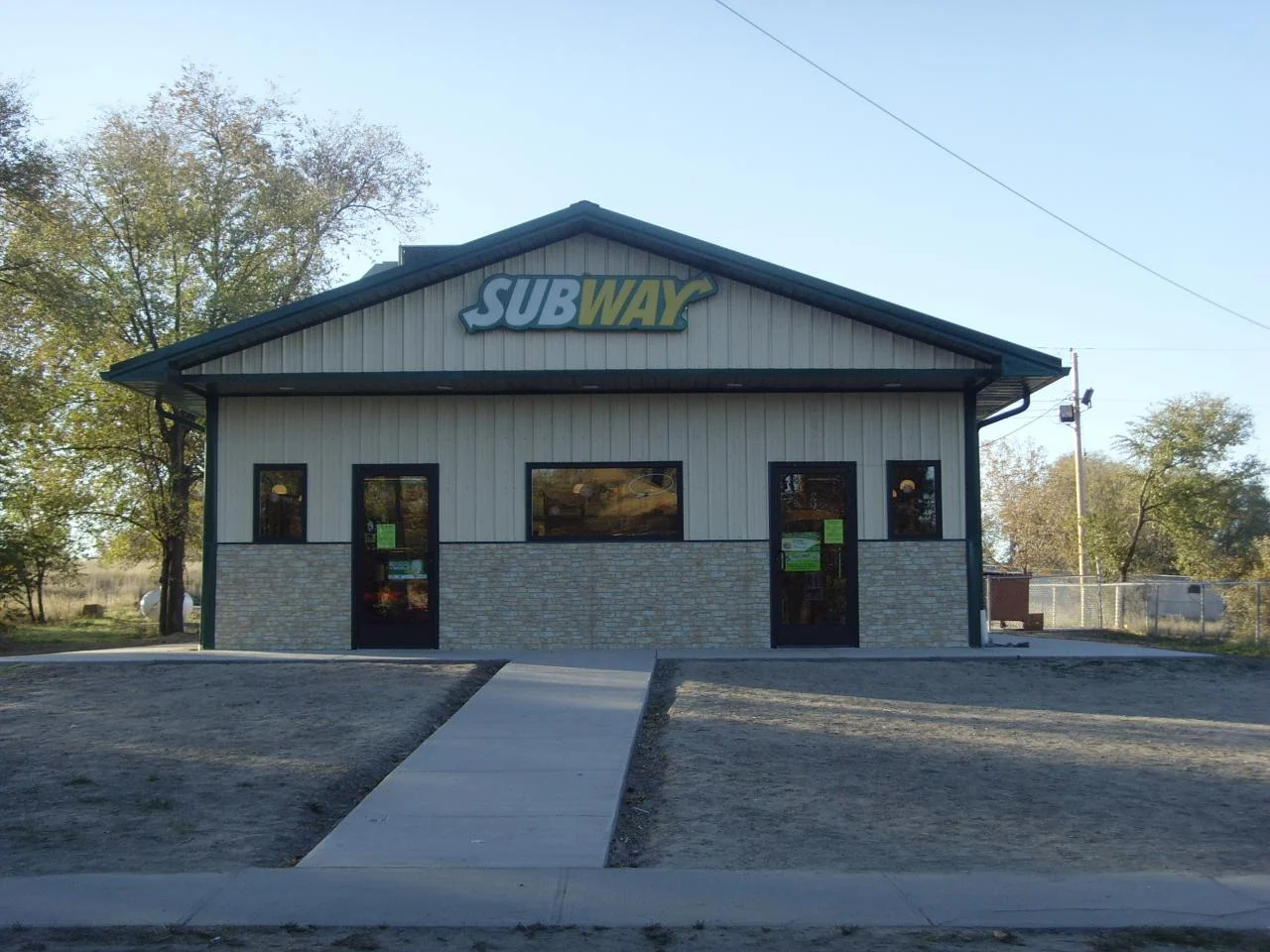Subway_127.30291302_large.JPG