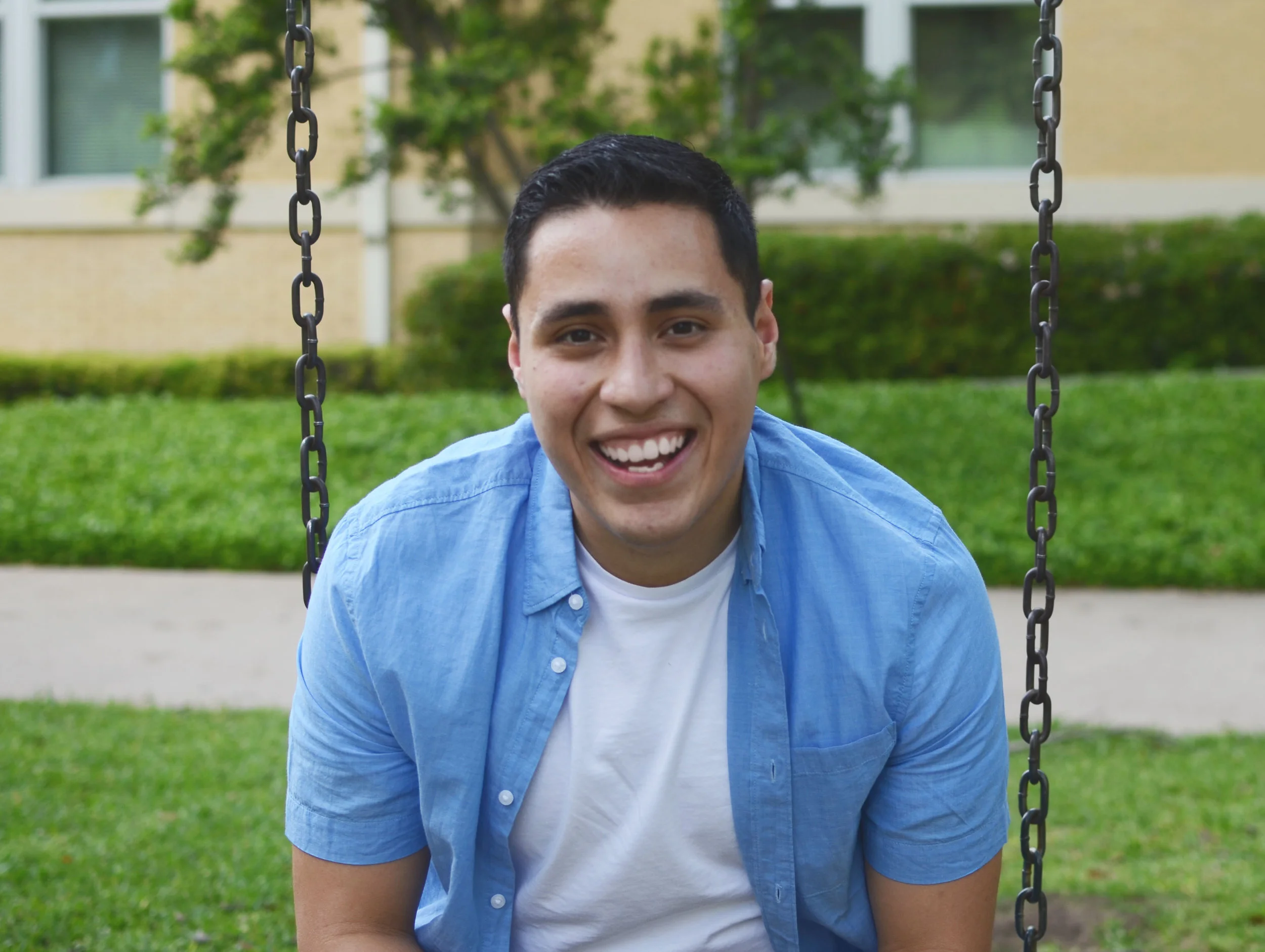 Ariel Leon Graduation.jpg