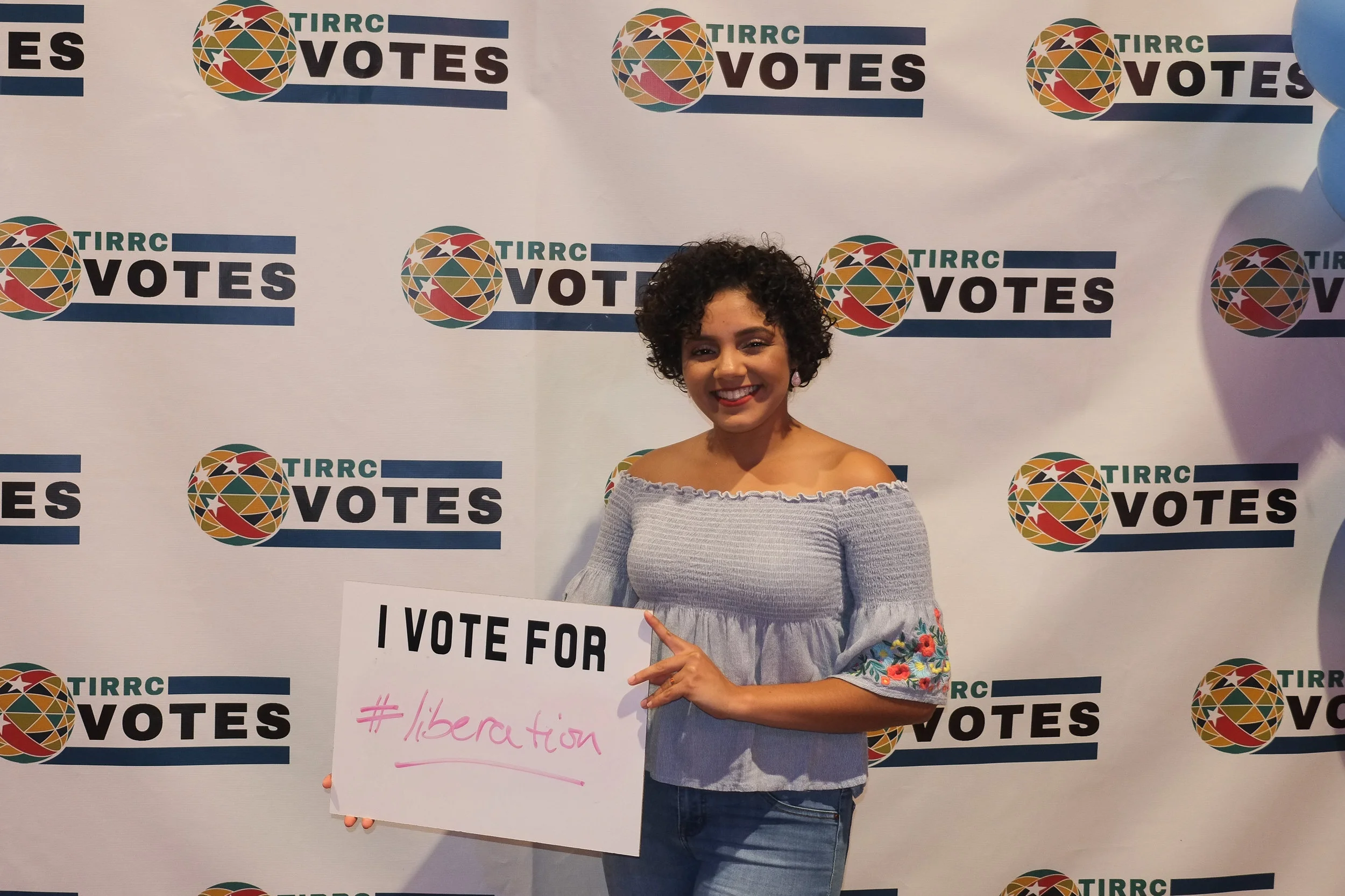 TIRRCVotes-PhotoBooth-39.jpg