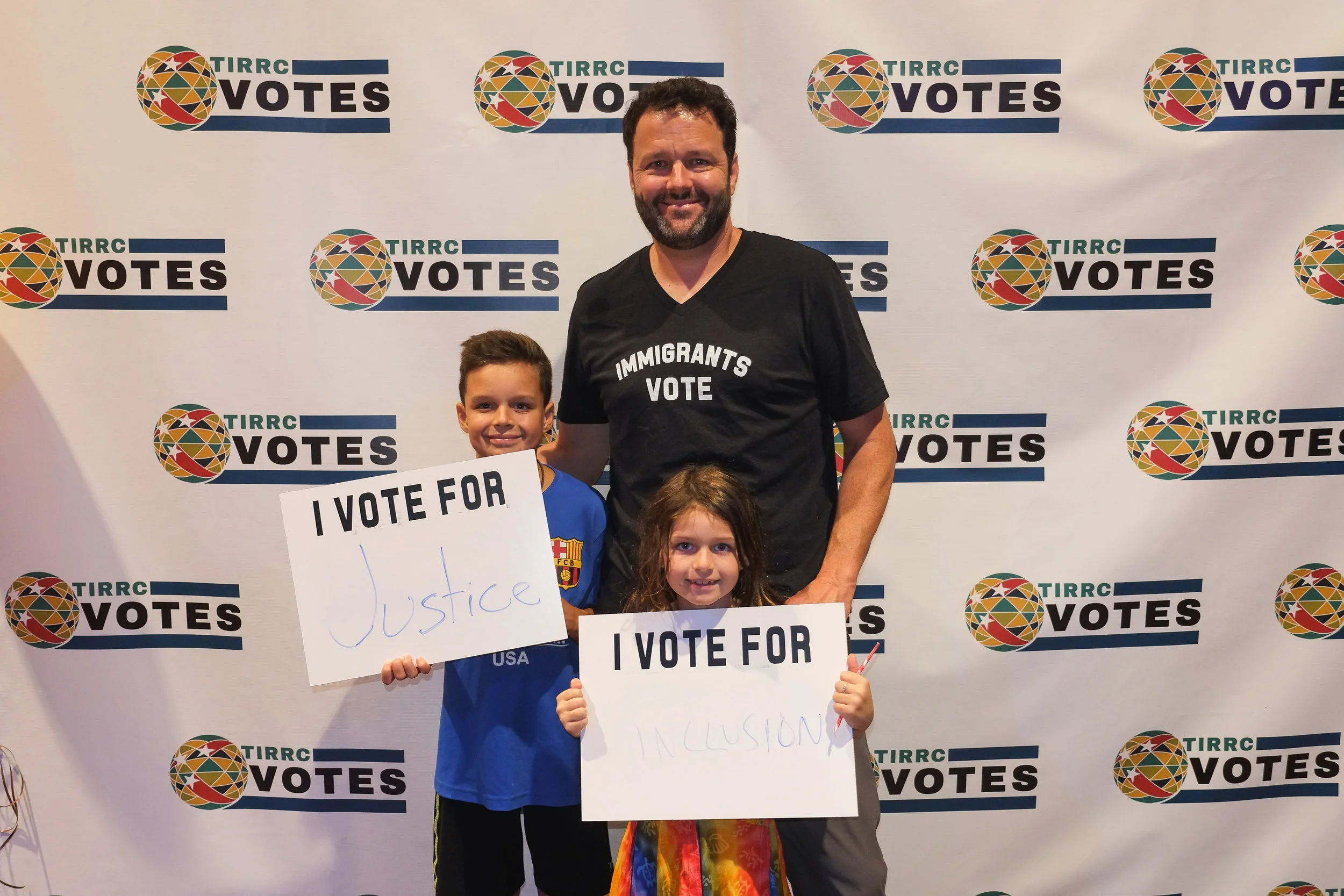 TIRRCVotes-PhotoBooth-72.jpg