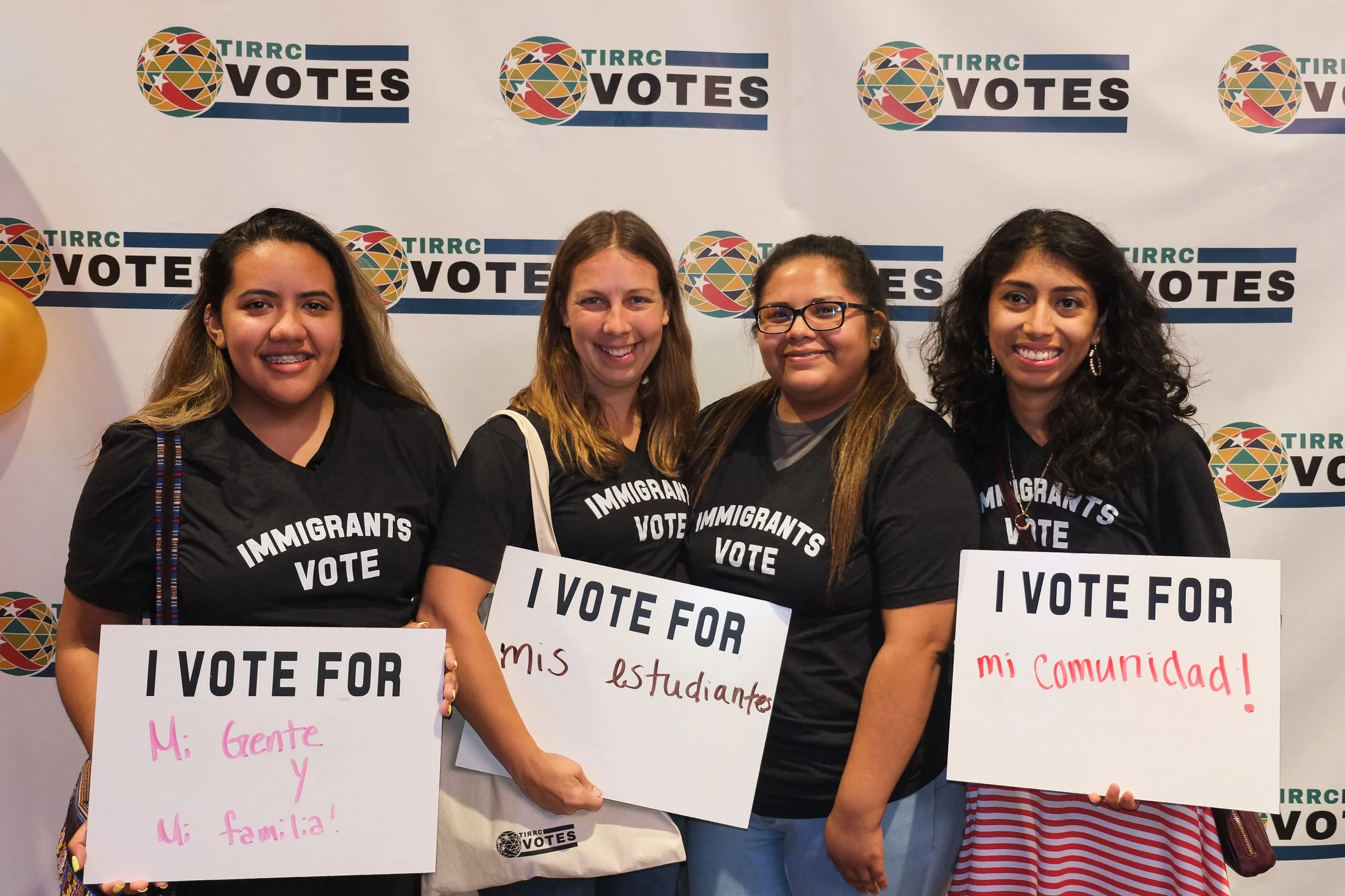 TIRRCVotes-PhotoBooth-29.jpg