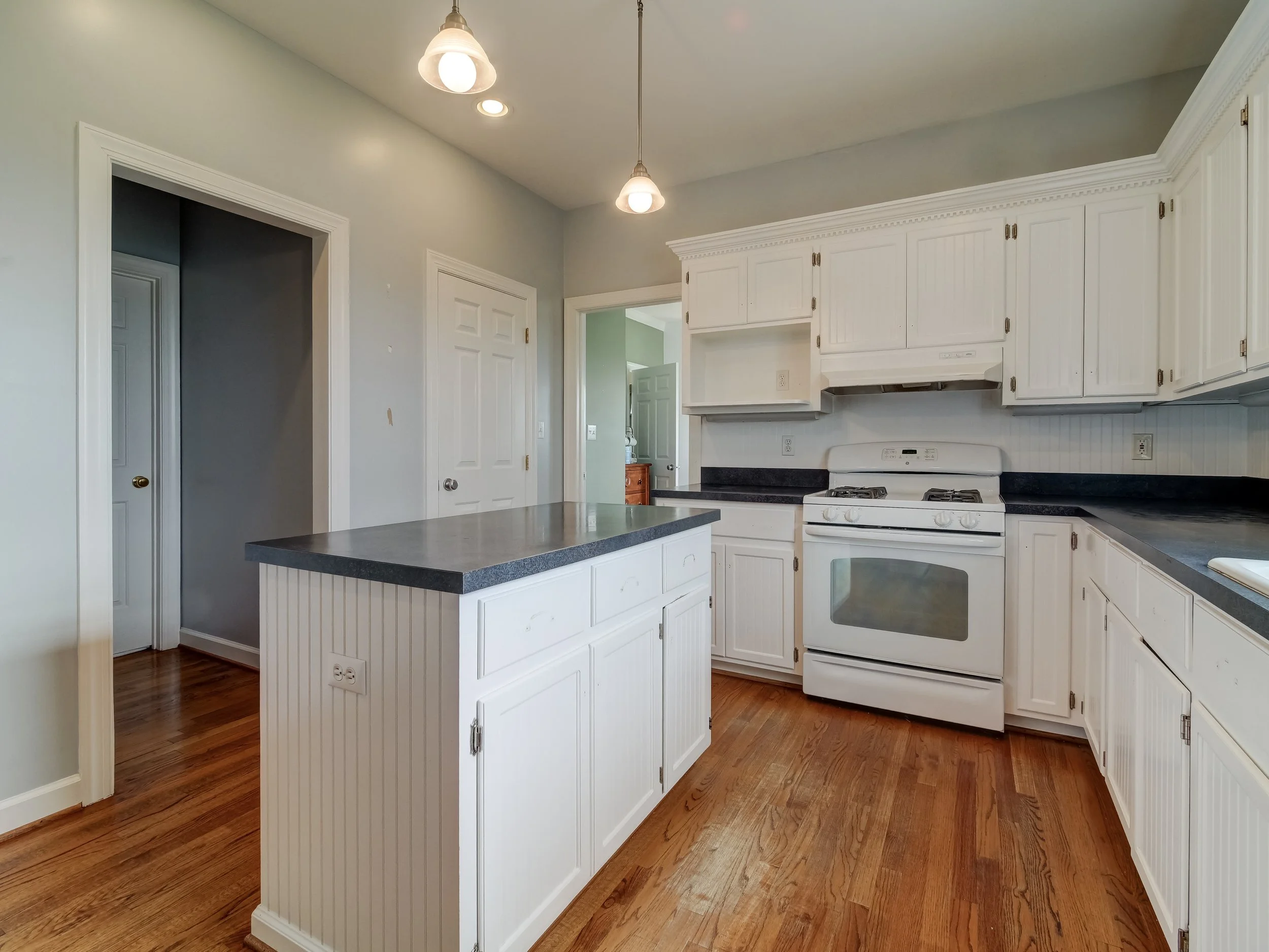 Before of Kitchen Remodel