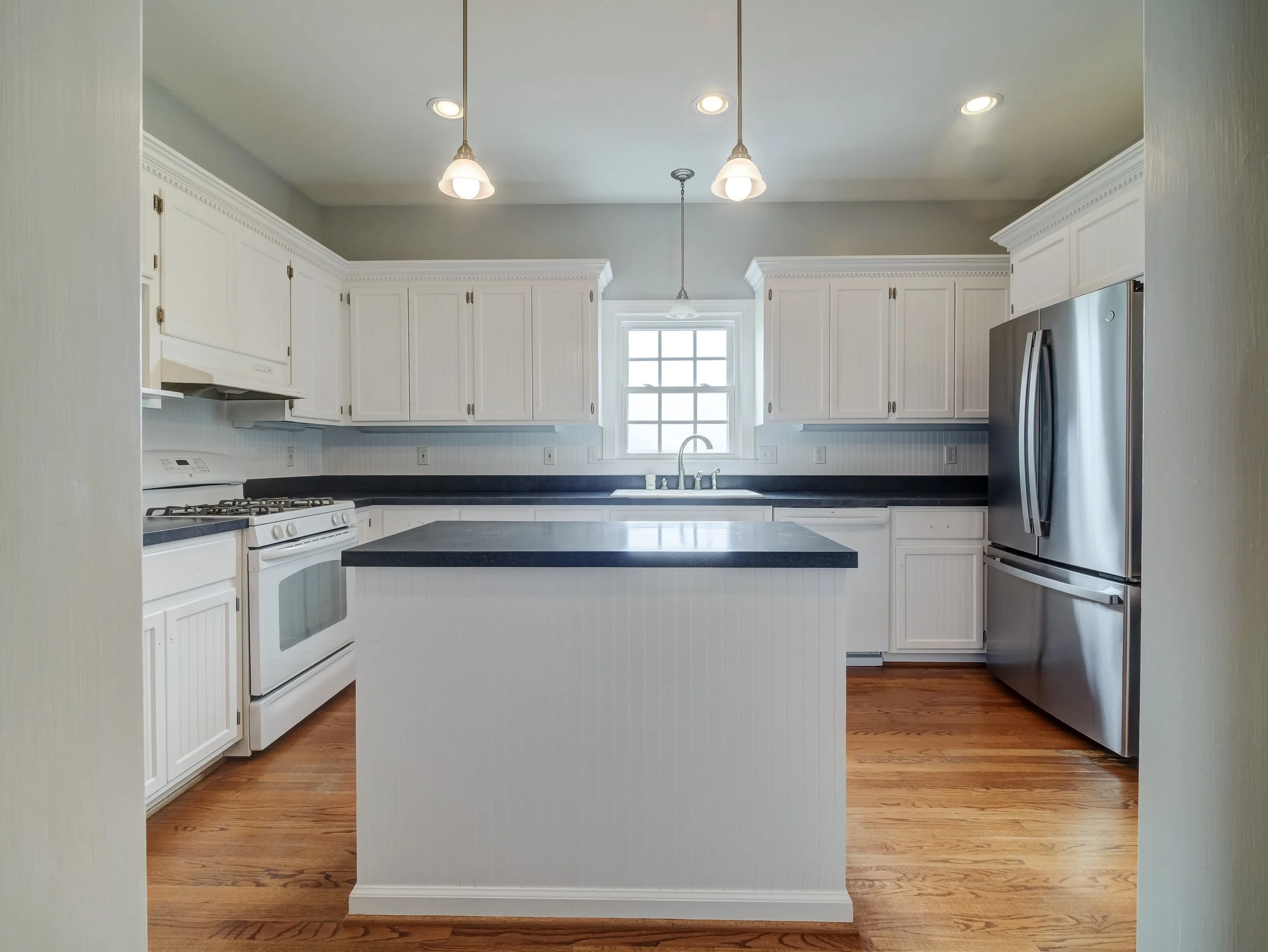 Before of Kitchen Remodel