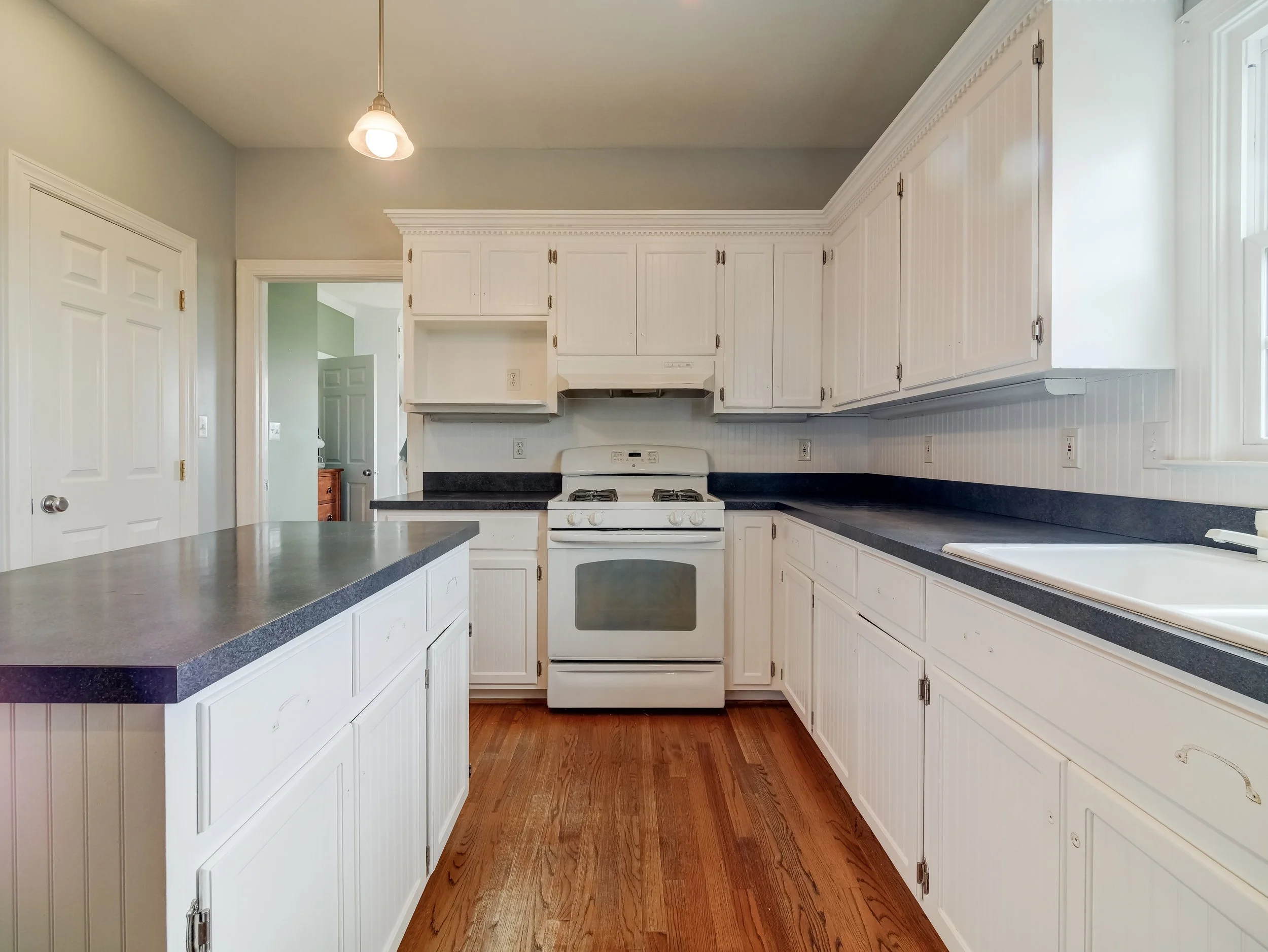 Before of Kitchen Remodel