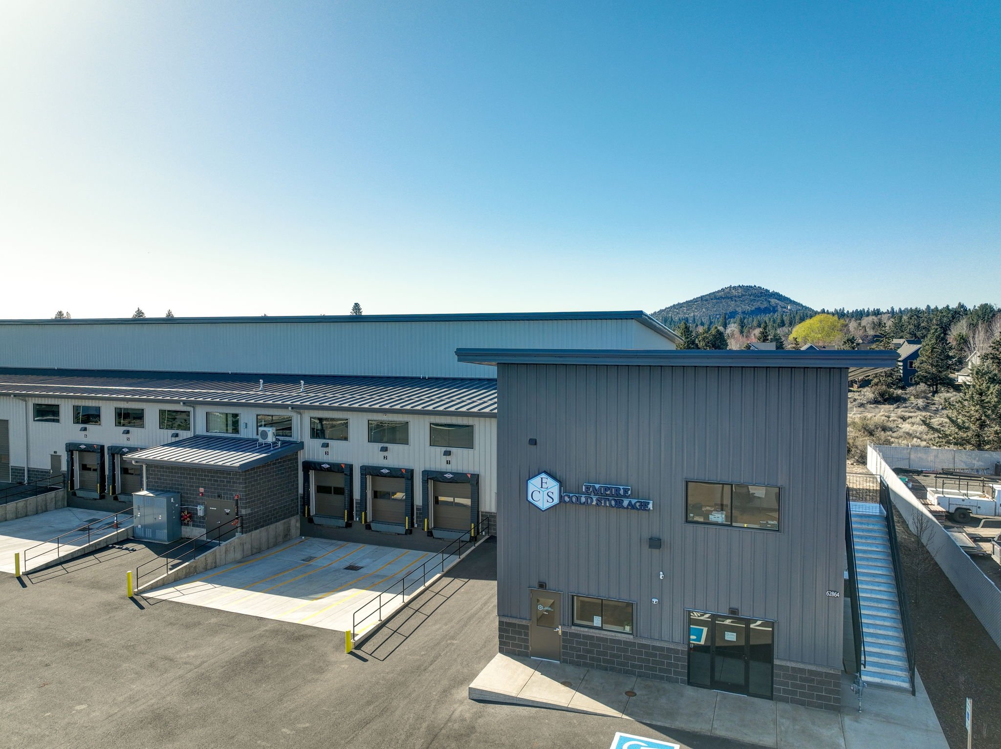 7-web-or-mls-Empire Cold Storage-7.jpg