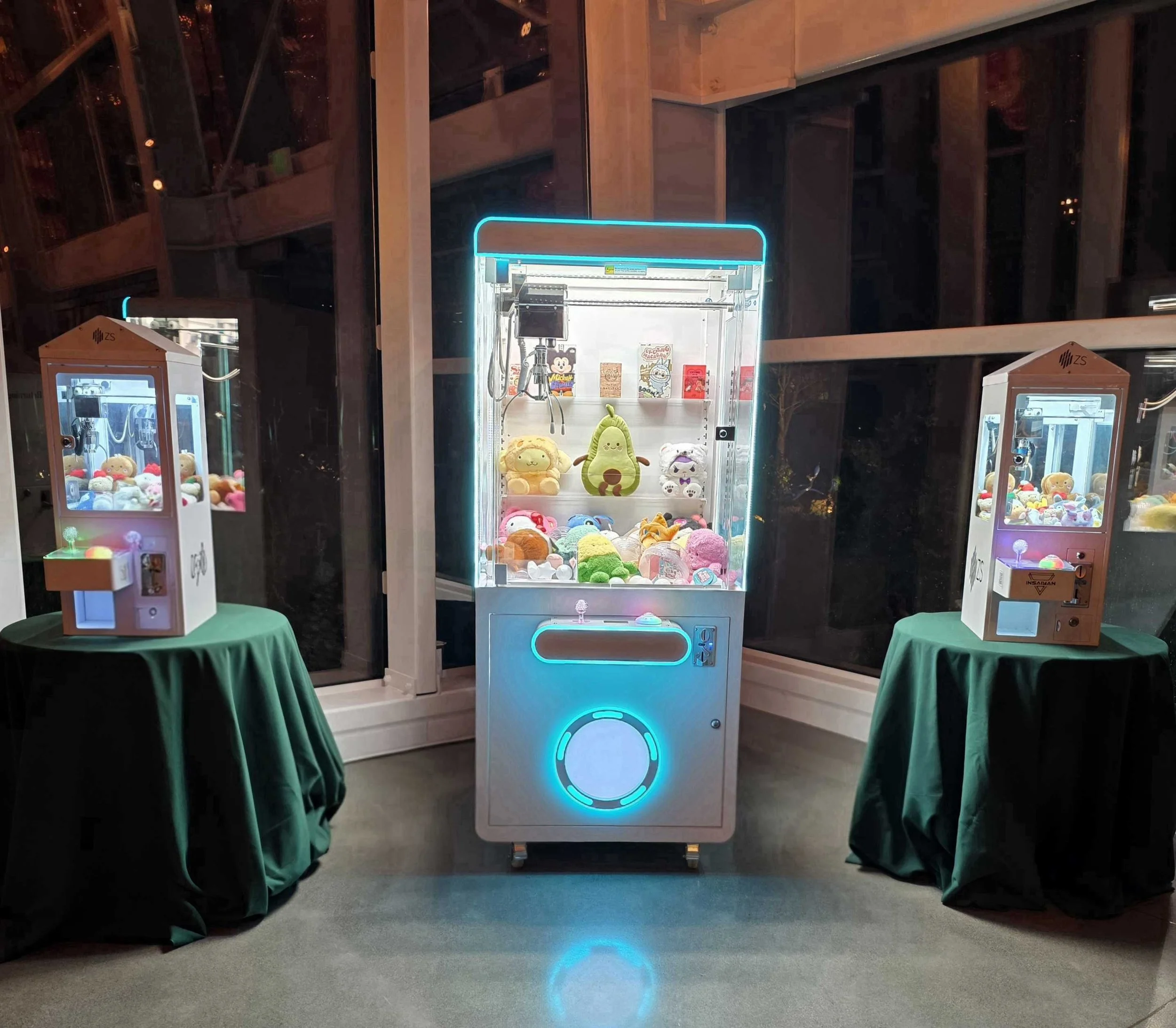 Interactive Claw Machine Activations | Pacific Northwest Event ...