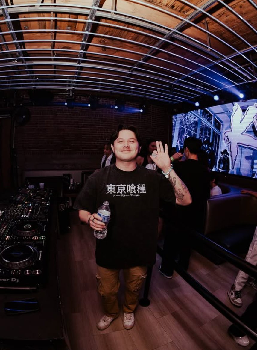 About Insaiyan Entertainment | Luxury Wedding DJs in the Pacific Northwest