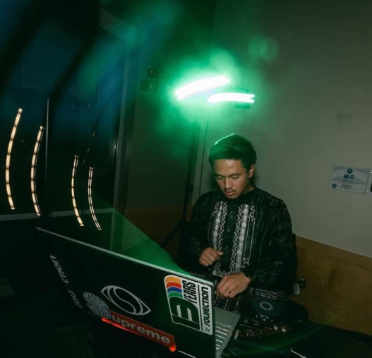 About Insaiyan Entertainment | Luxury Wedding DJs in the Pacific Northwest