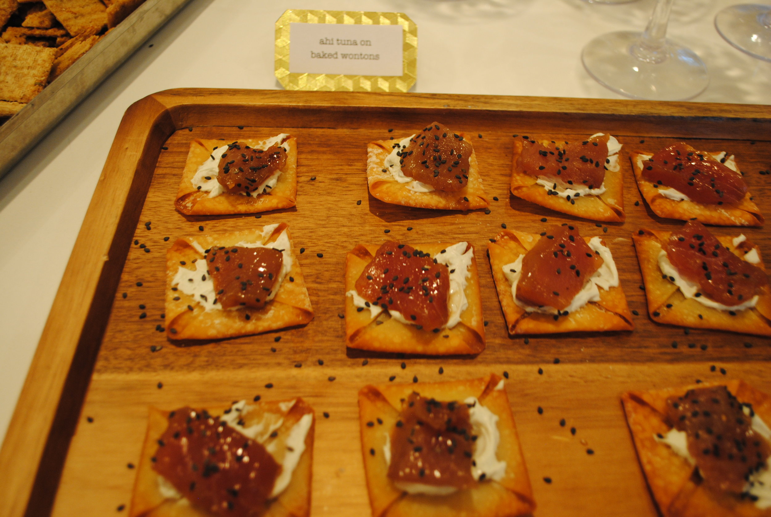 ahi tuna on baked wontons.JPG