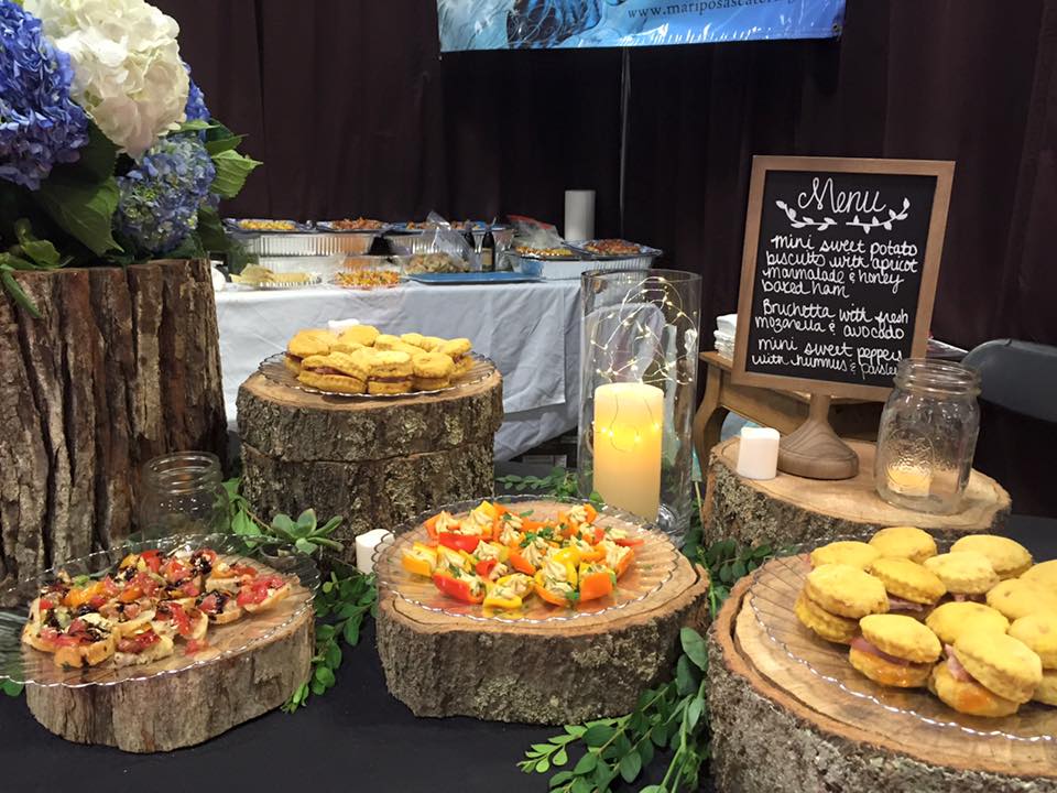 The Pink Bridal Show 2016 - Mini Bruschetta, Sweet Peppers w Hummus & Mini Sweet Potato Biscuits.jpg