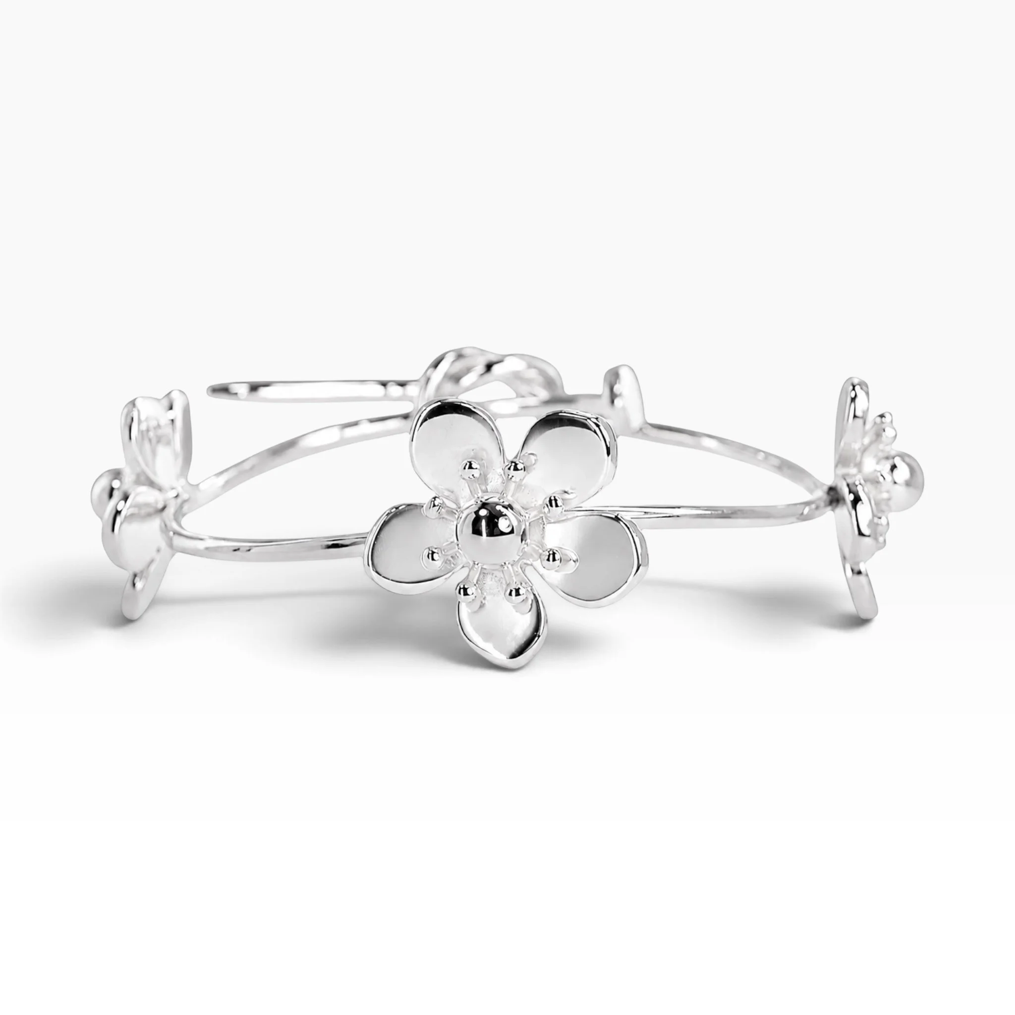 Buttercup Bracelet in Silver