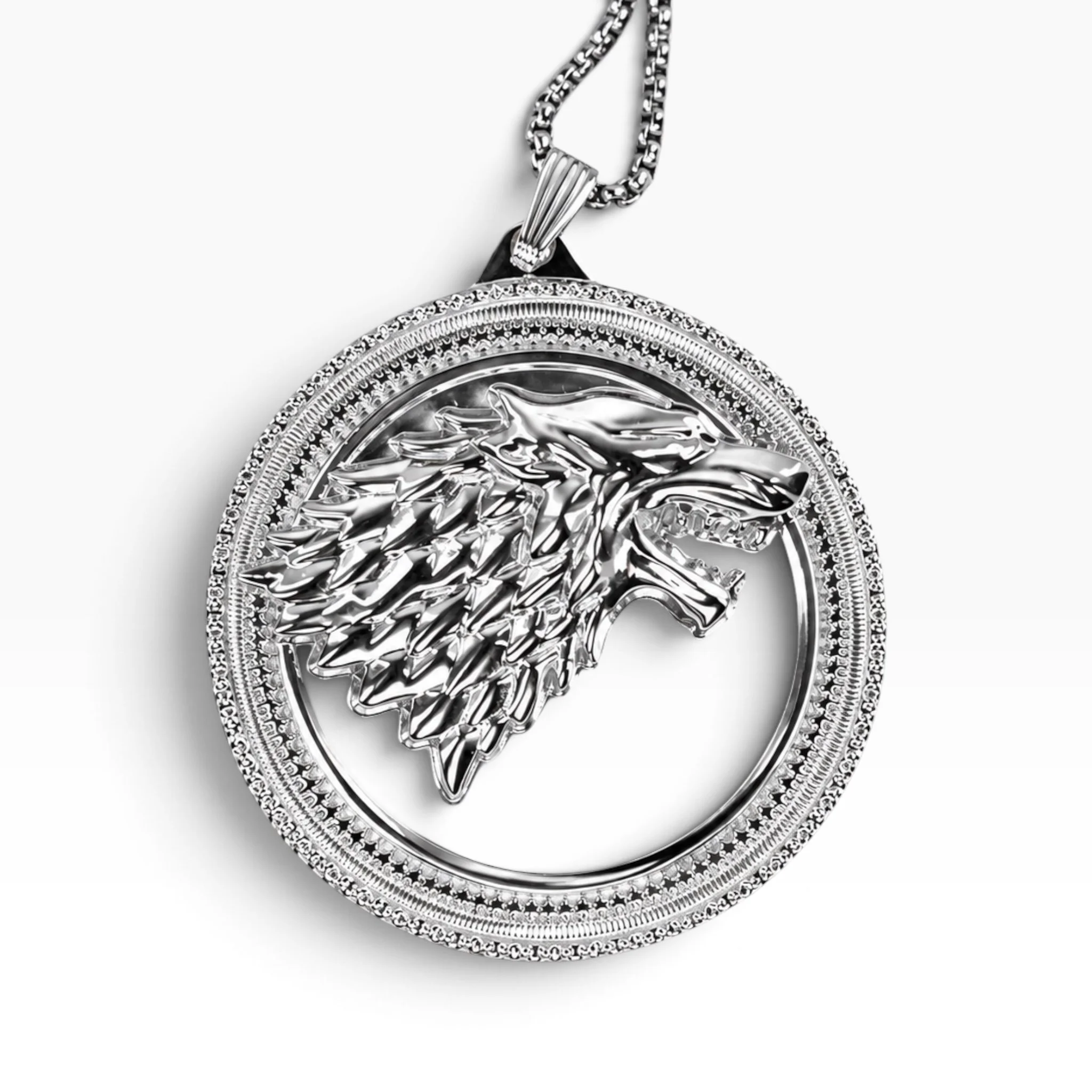 Wolf Necklace in Silver