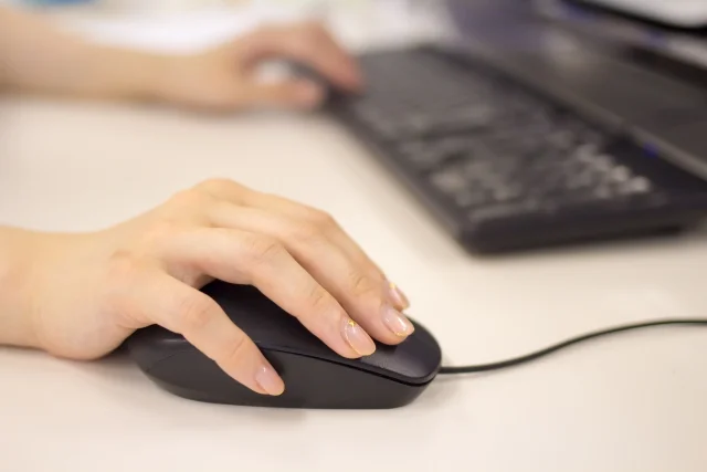 webhand.jpg