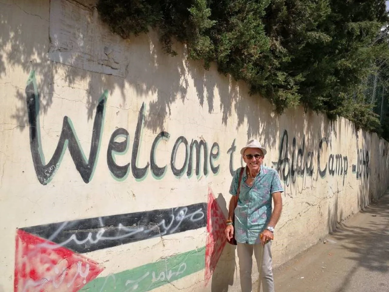 Ray Goodlass at the entrance to the Aida Refugee Camp