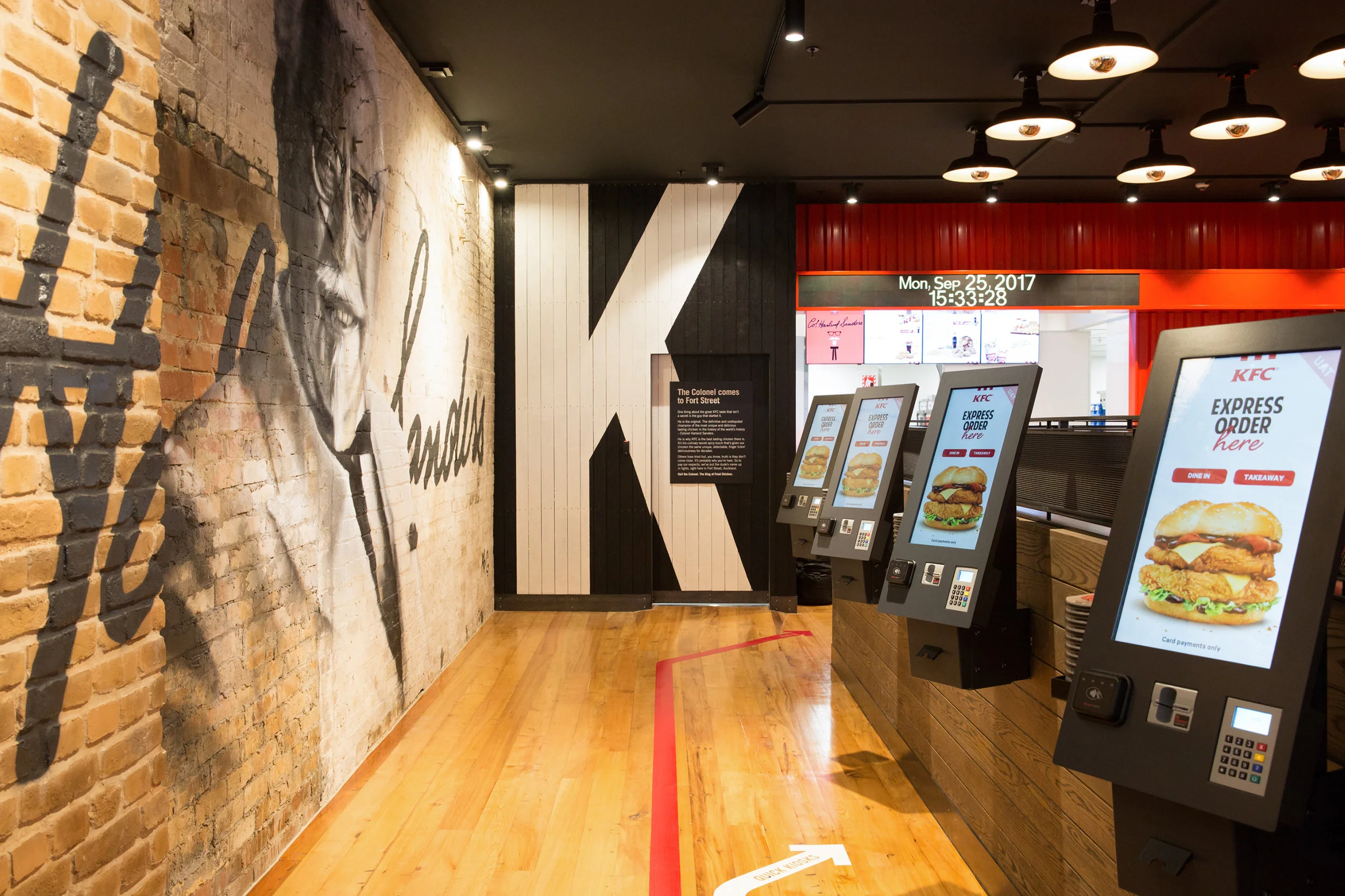 16_KFC_Fort_St-2560px.jpg