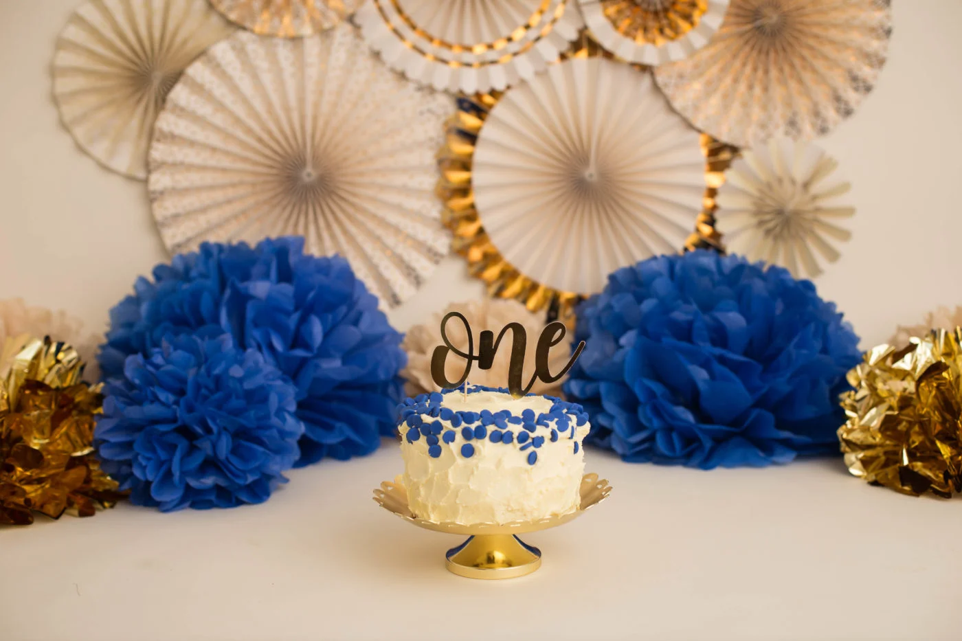 cake_smash_Chicago_studio_first_birthday-1-1400x933.jpg