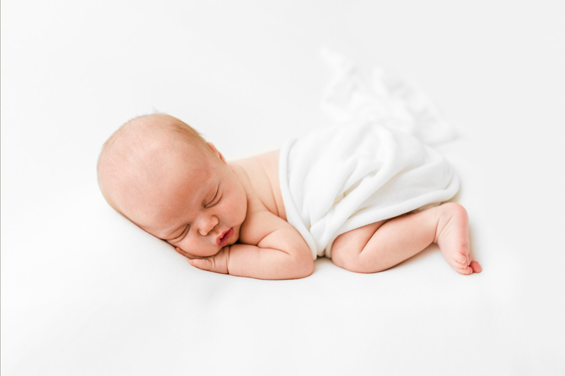 organic simple natural newborn photos Dallas Denton Euless