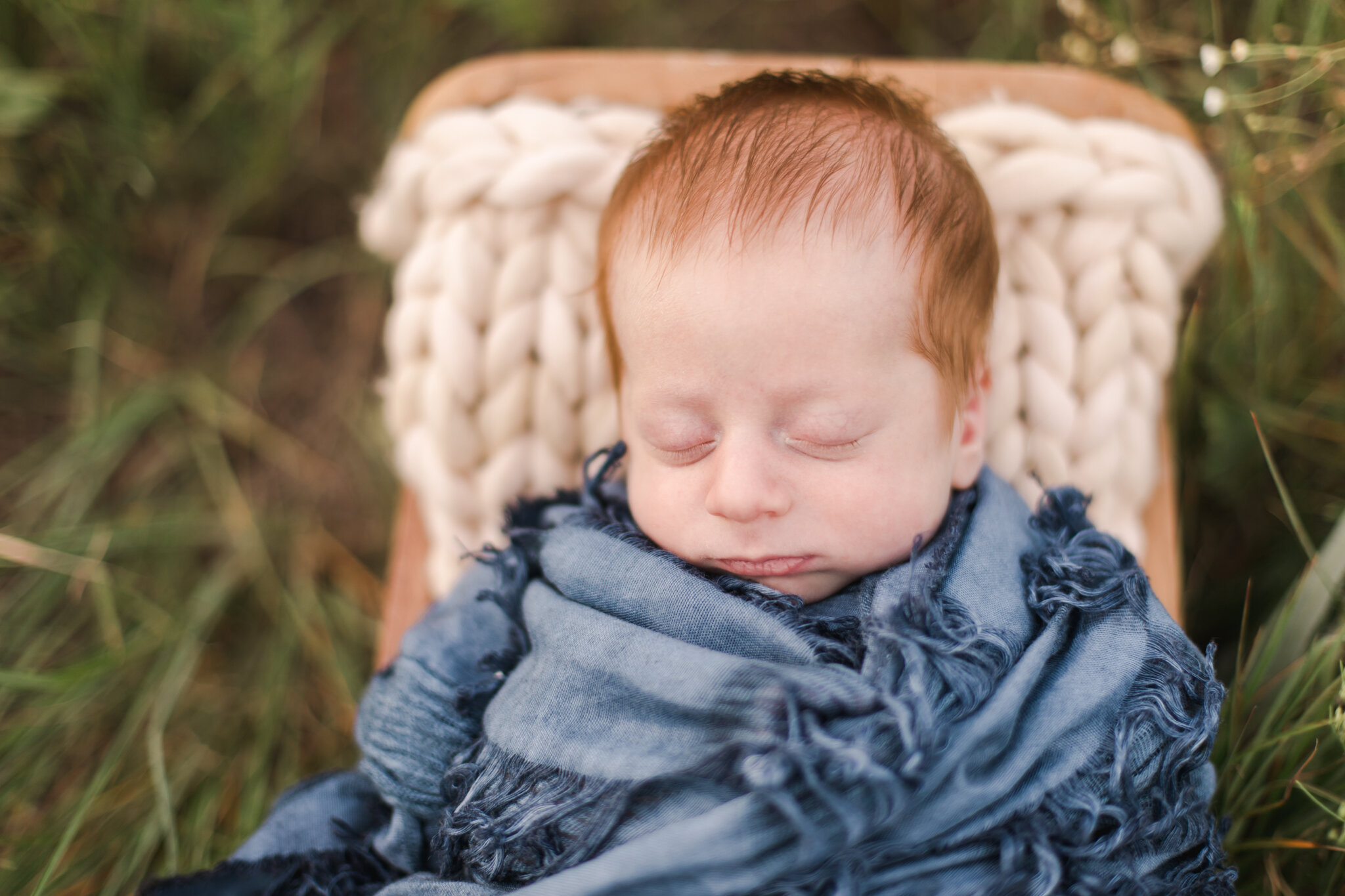 Plano newborn photographer outdoor covid-safe