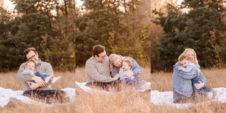 outdoor family photo ideas fall