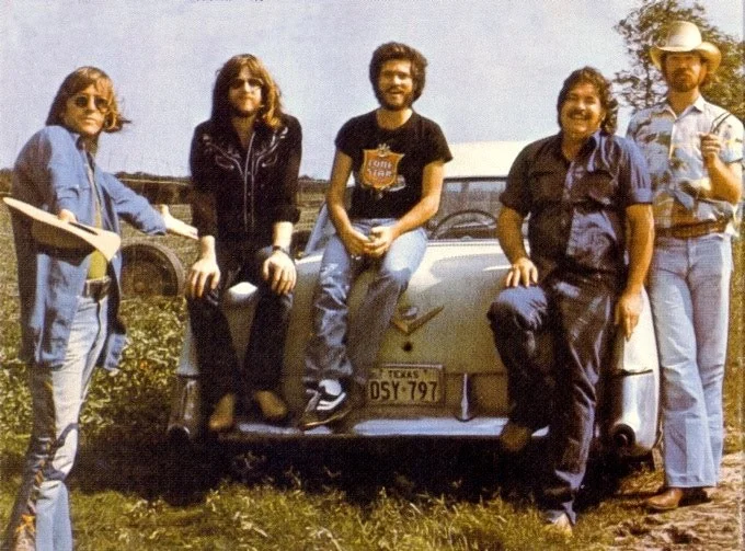 The band that made “Texas Rock For Country Rollers”: Doug Sahm, Harry Hess, Jack Barber, Atwood Allen, and George Rains (l-r)
