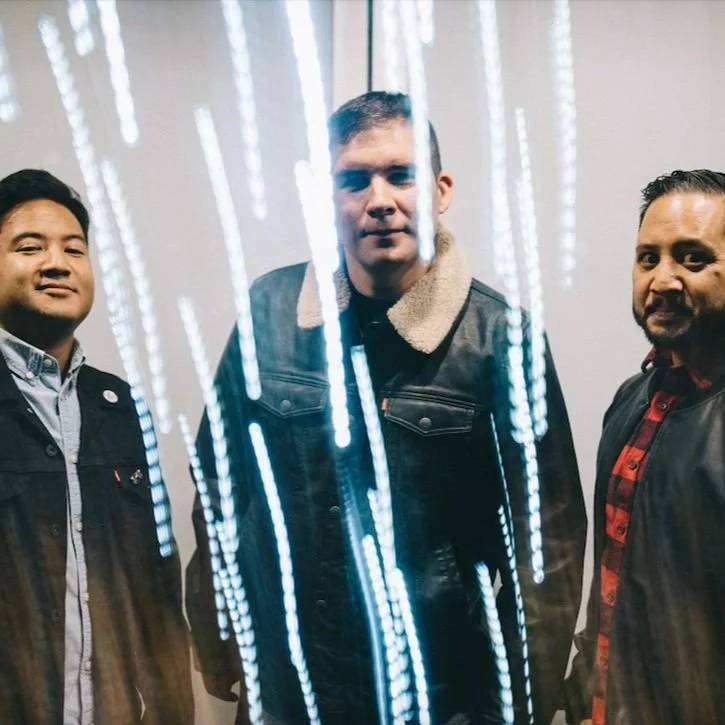 Trevor Howlett &amp; The Cruz Bros live at Revival