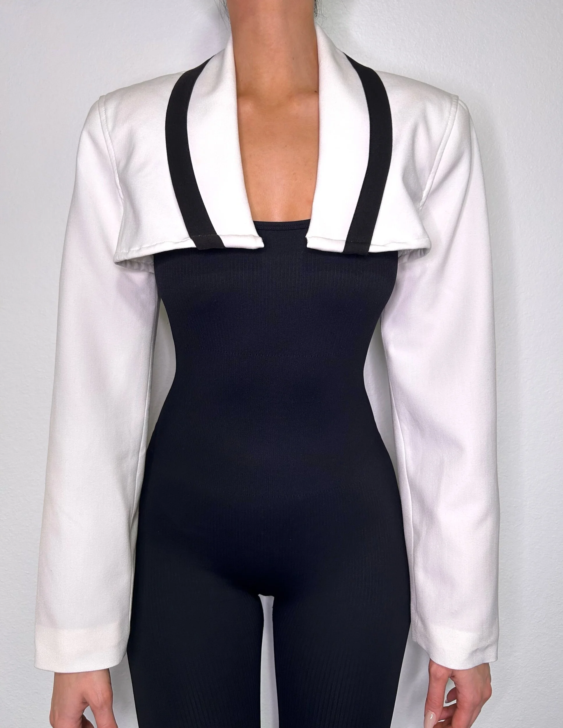 8D1D8870-3C41-4222-A300-E000E78A4502