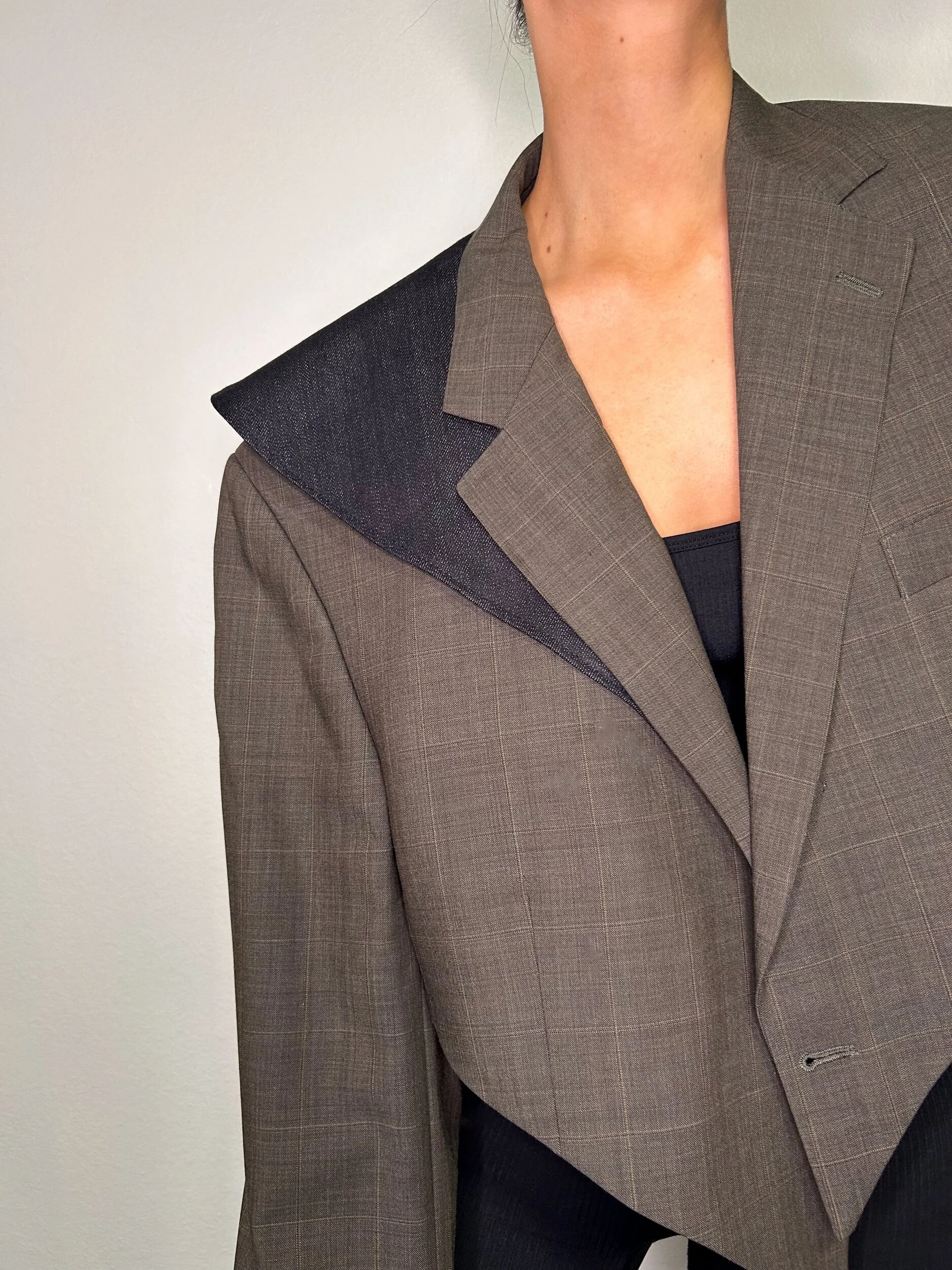 0ECB800E-8F19-49B4-A9AE-04B75DDE46F8