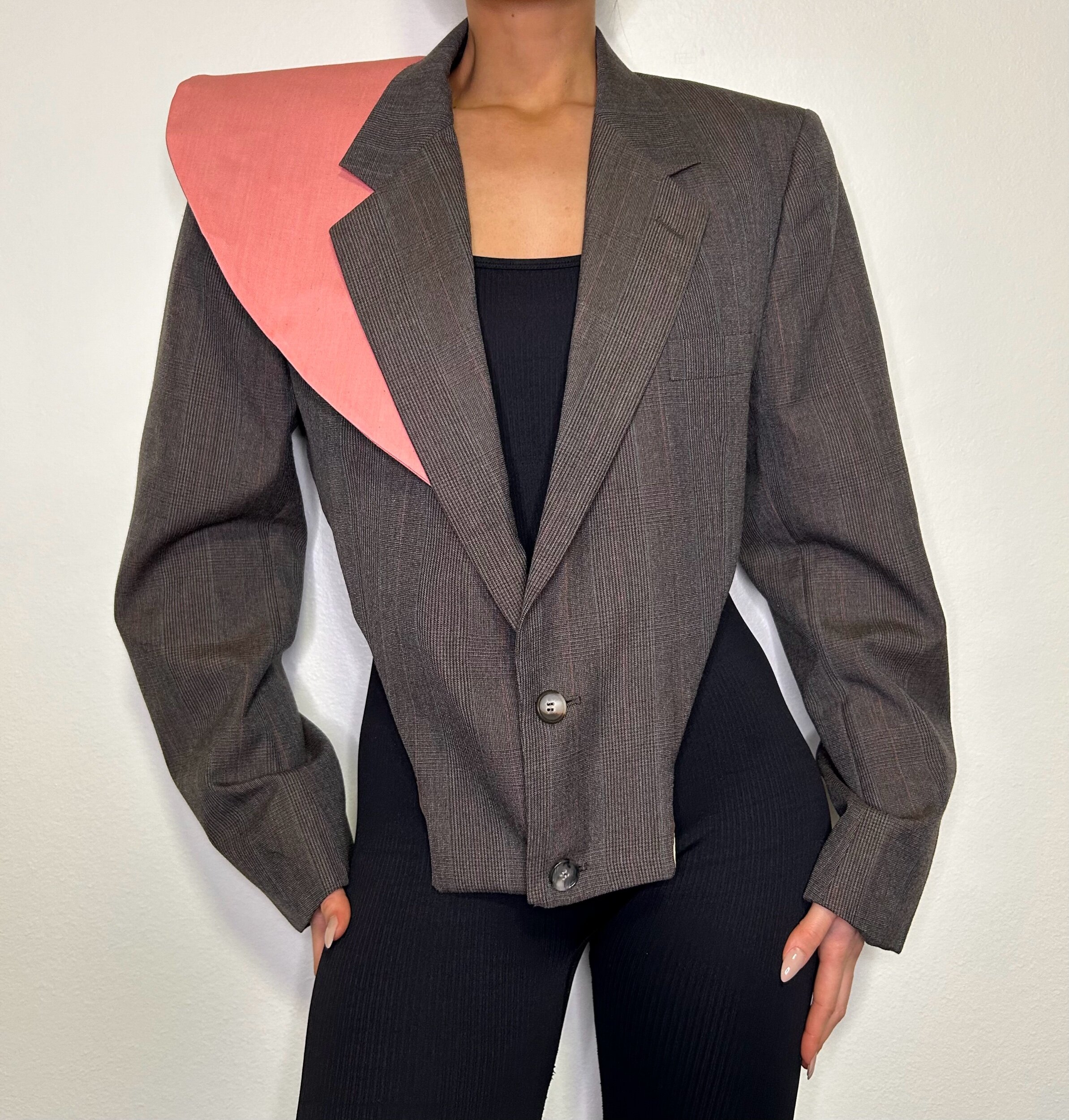 502C82F6-82EA-4BF3-BD5A-3114E6894437