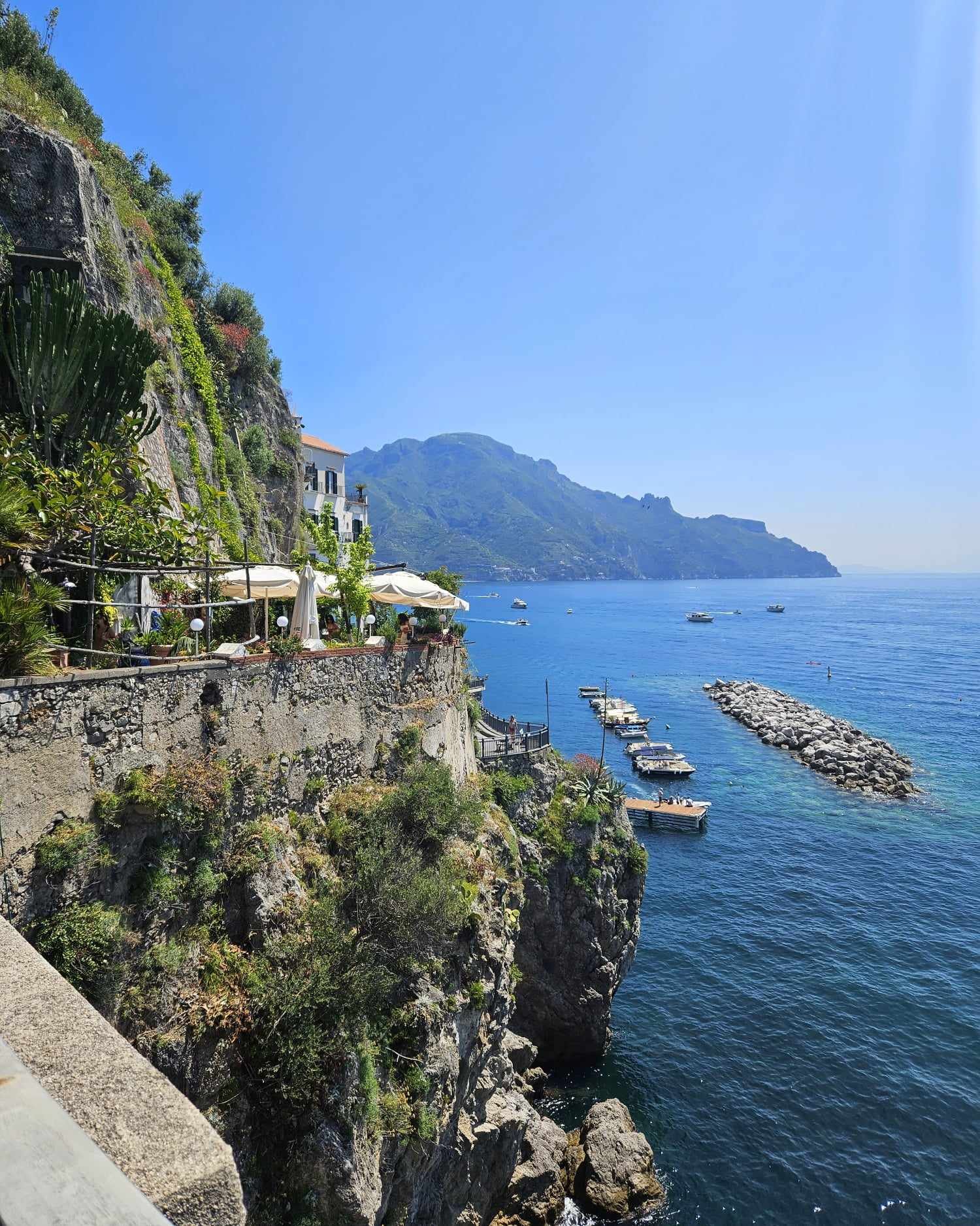 amalfi beach 1.jpg