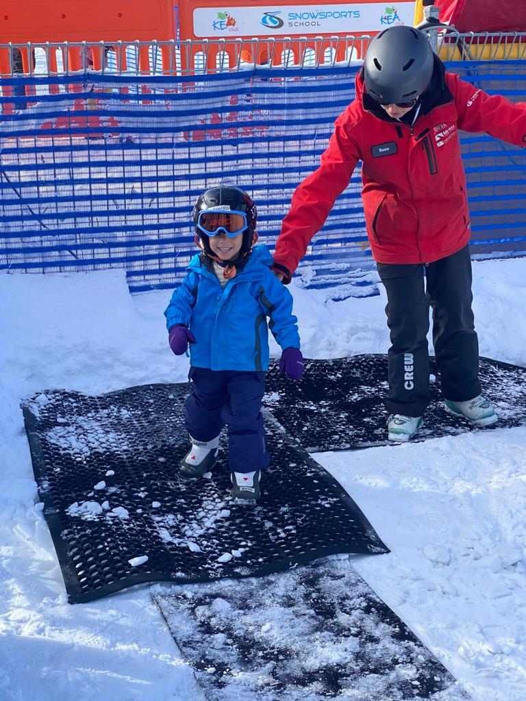 kids ski 2.jpg