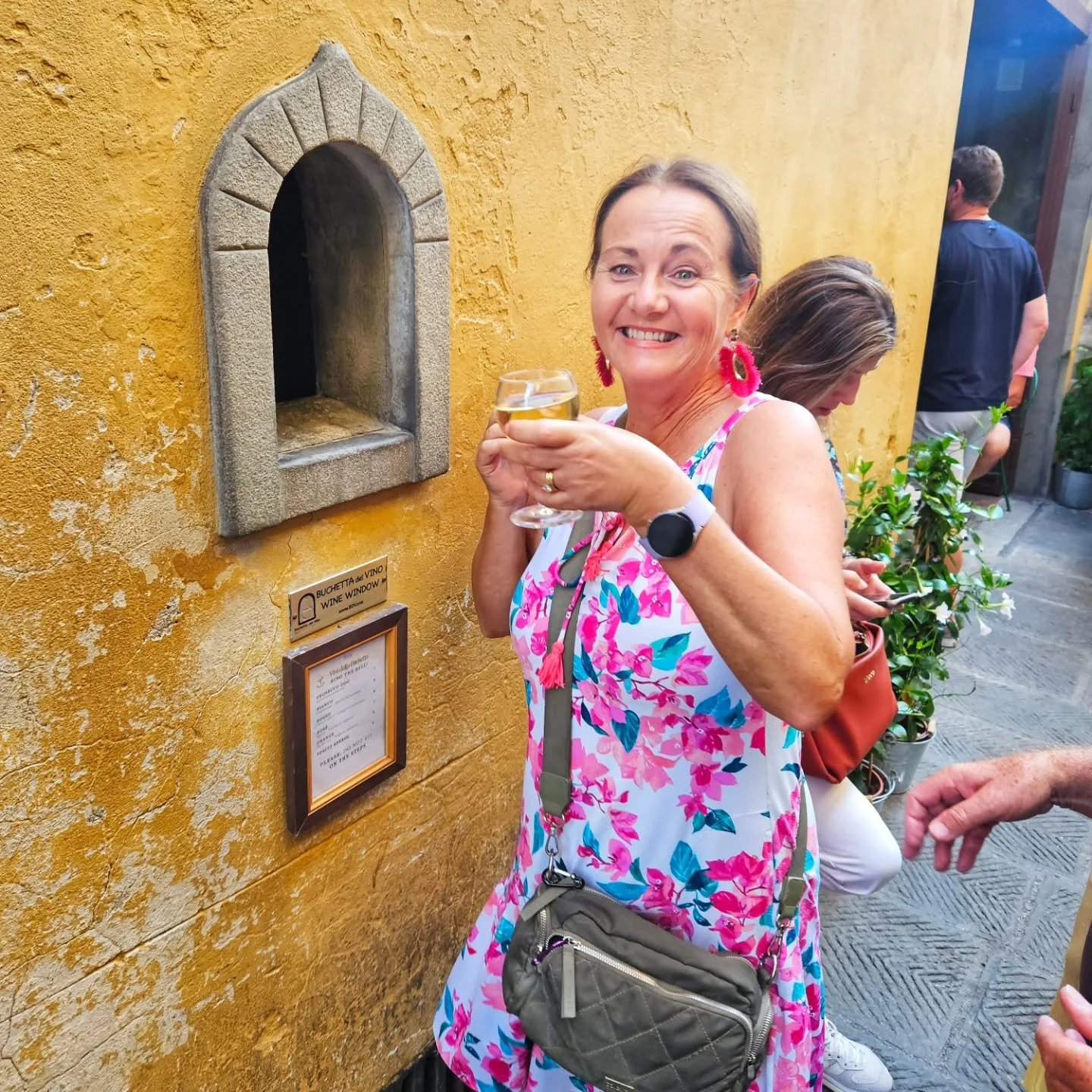 Pic of the day #27
So hard to pick today as Florence was the city chosen (will show you later how we pick which location). We loved Florence so much and yes I know the wine windows are "touristy", but I  absolutely loved visiting one on our