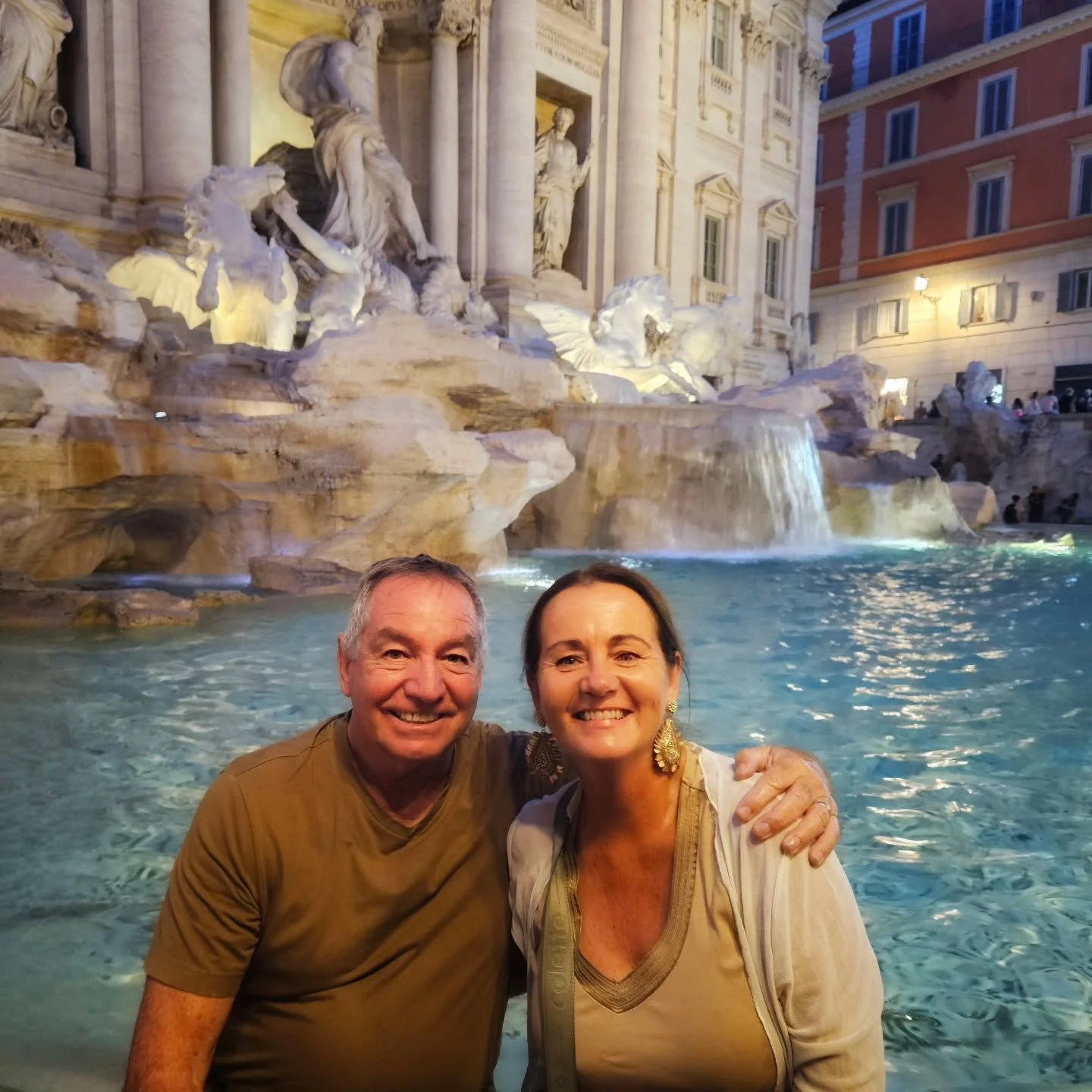 Pic of the day #35
Bet you can't guess where we were in this pic lol.
The Trevi Fountain in Rome is very popular..... for good reason.
Don't listen to the naysayers who tell you not to visit the Fountain, if you are in Rome, you have to check it out.