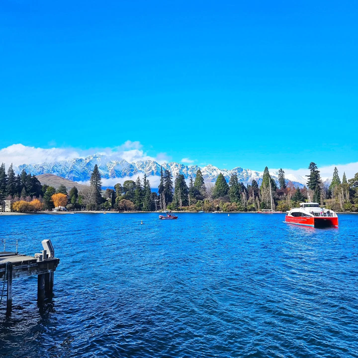 Pic of the day #59
Lake Wakatipu, Queenstown, with The Remarkables in the background. 
One of my favourite views in the world!