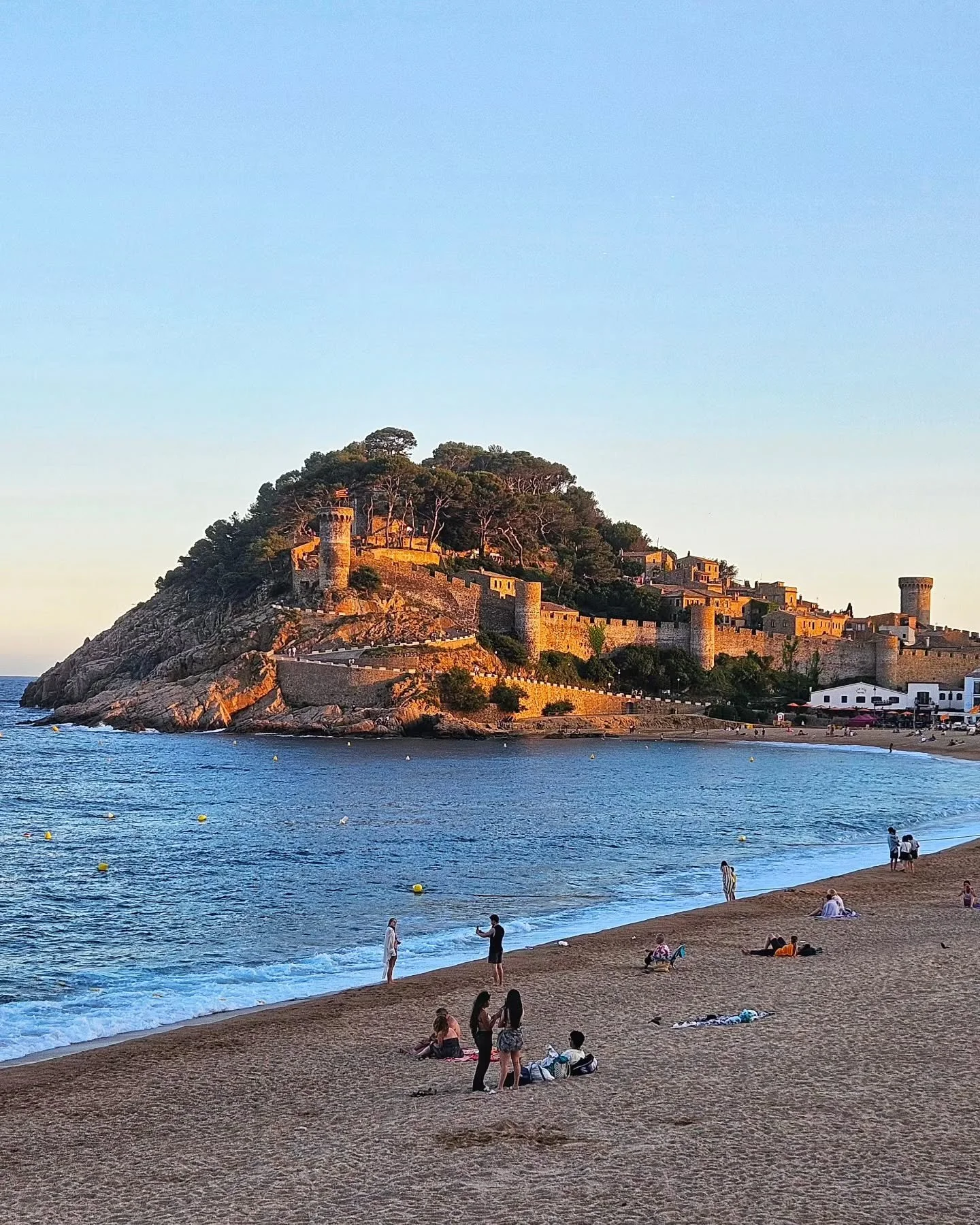 Pic of the day #66
Still in Spain .... this is the stunning main beach area in Tossa de Mar. 
We had this view every day and night, just spectacular.