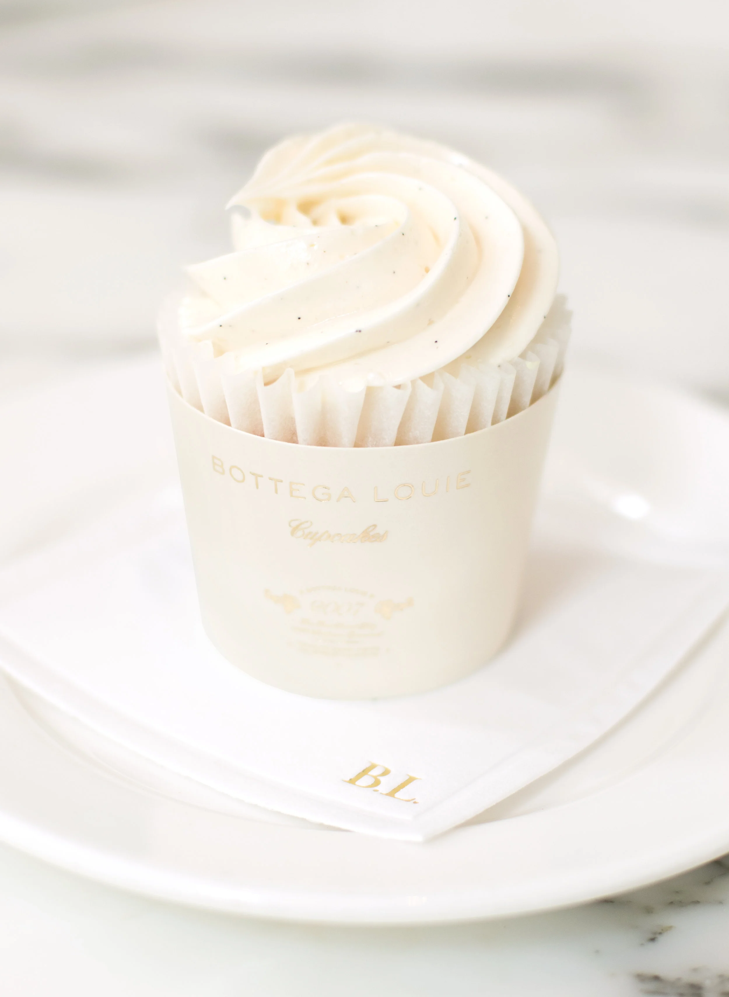 Bottega Louie